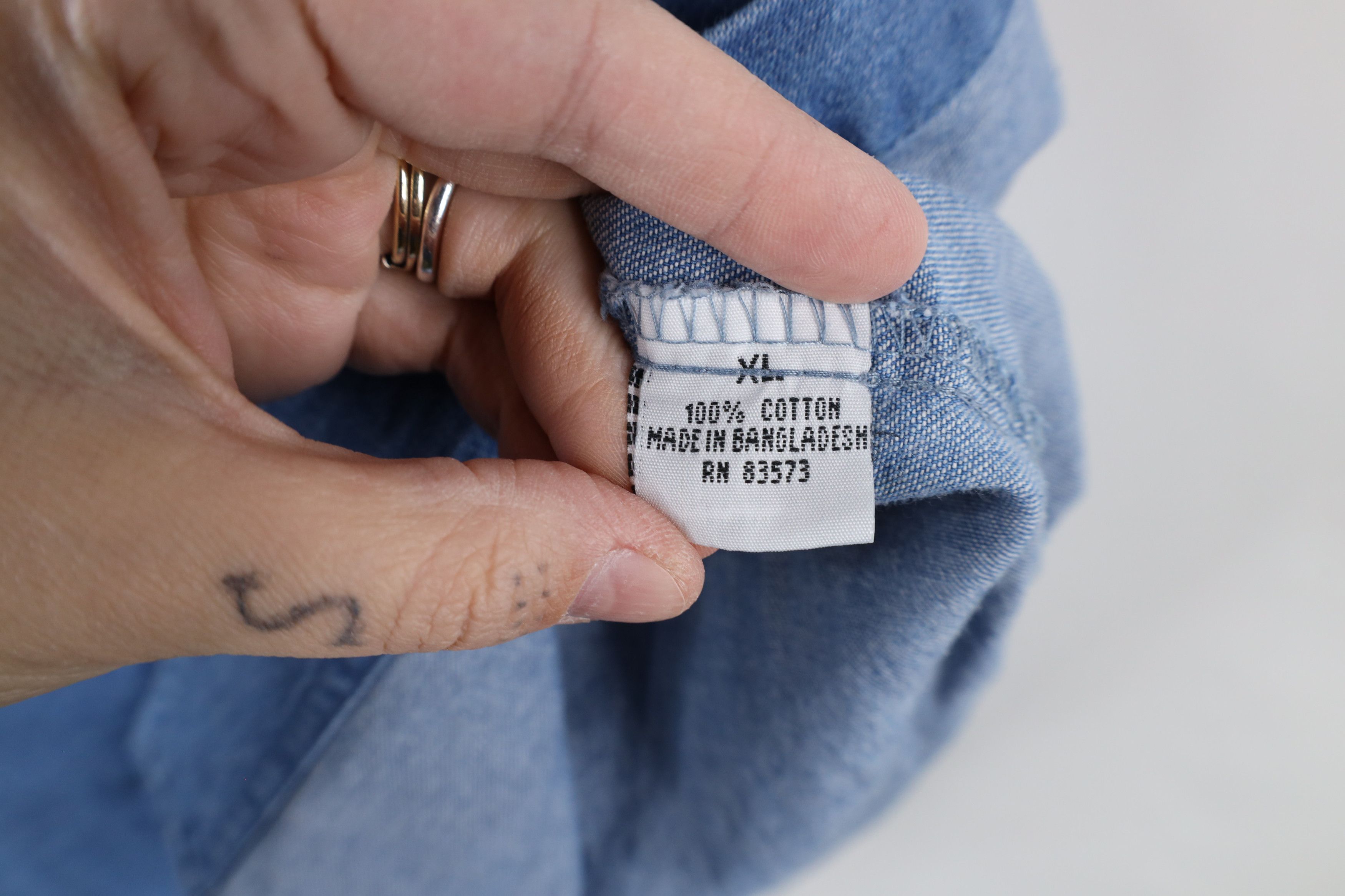 Vintage Vintage 90s Streetwear Collared Denim Jean Button Shirt Blue Size US XL / EU 56 / 4 - 7 Thumbnail