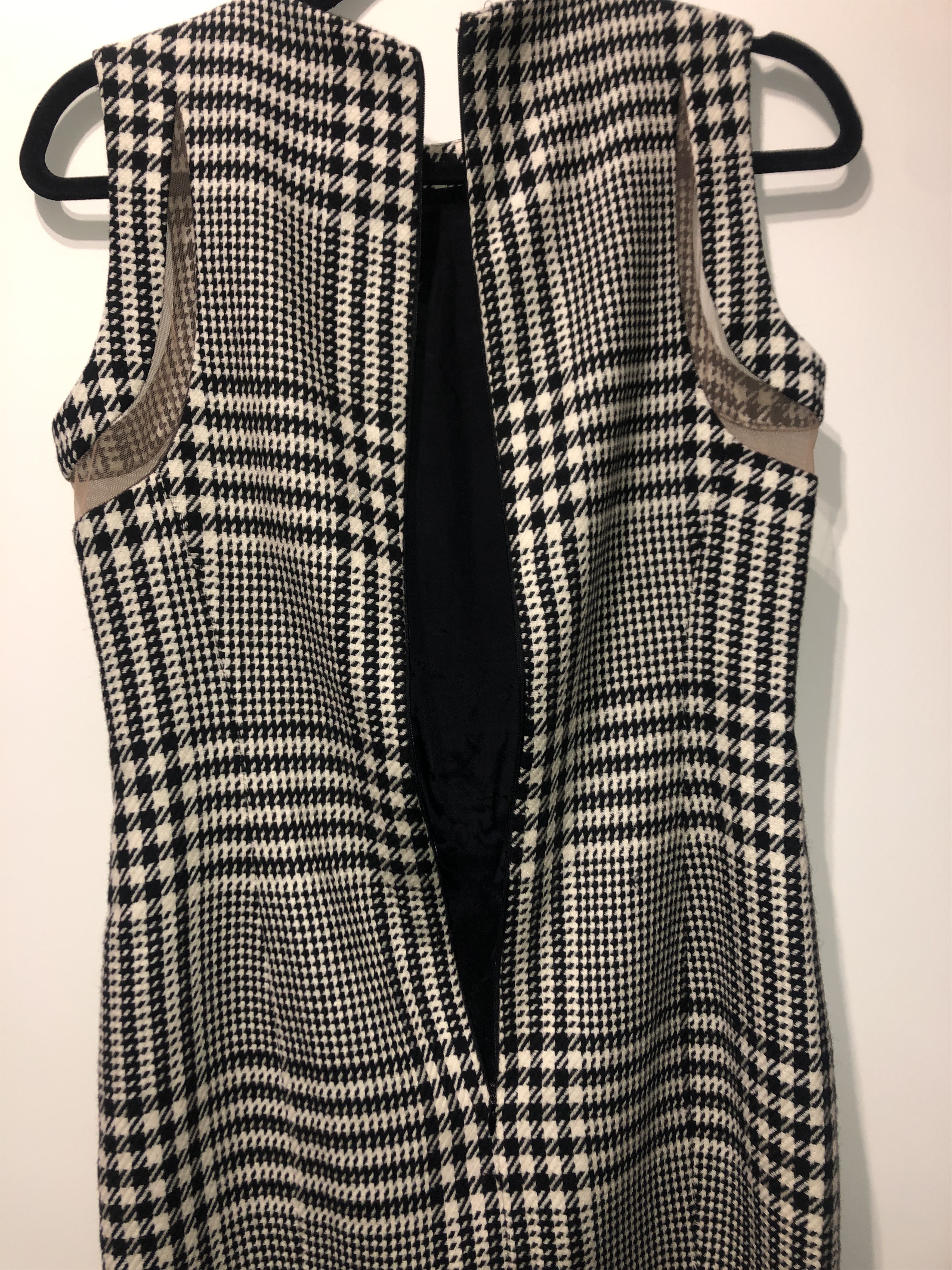 Versace Embellished Prince of Wales Wool Dress Size S / US 4 / IT 40 - 20 Thumbnail