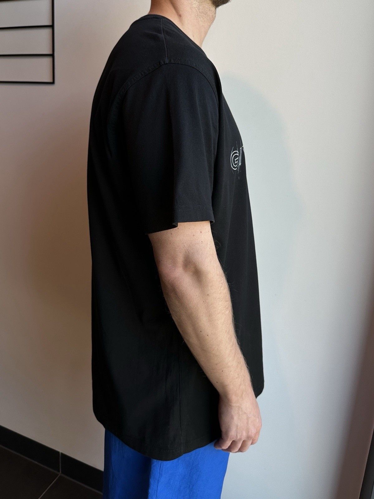 Givenchy Givenchy Sketch Logo Mens T-Shirt Tee size M Size US M / EU 48-50 / 2 - 9 Thumbnail