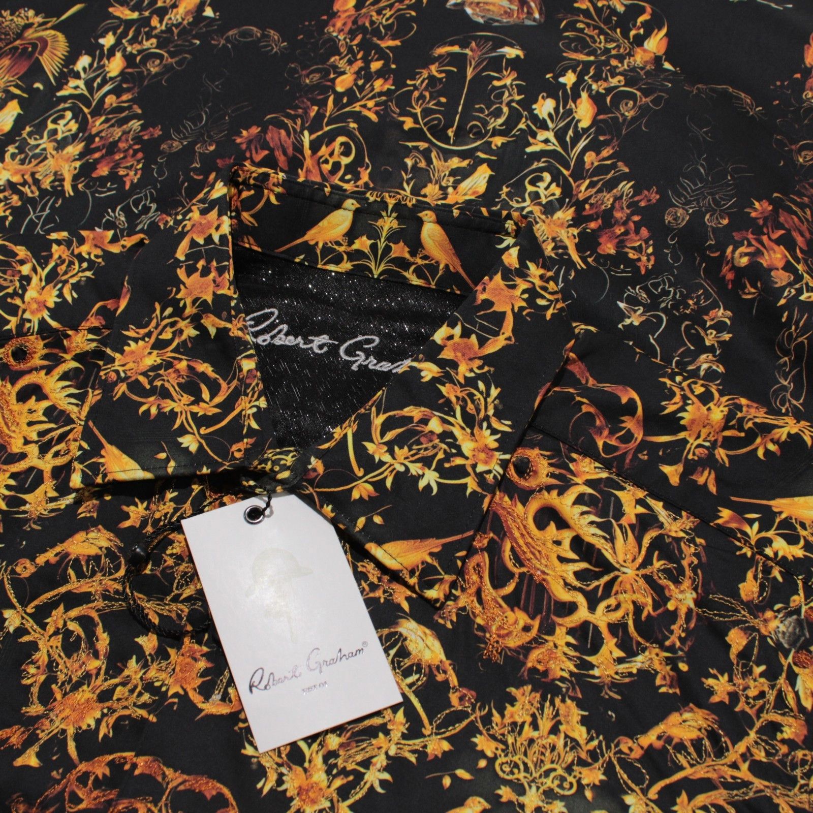 Robert Graham Robert Graham New with tags Shirt Size M US In Black Size US M / EU 48-50 / 2 - 1 Thumbnail