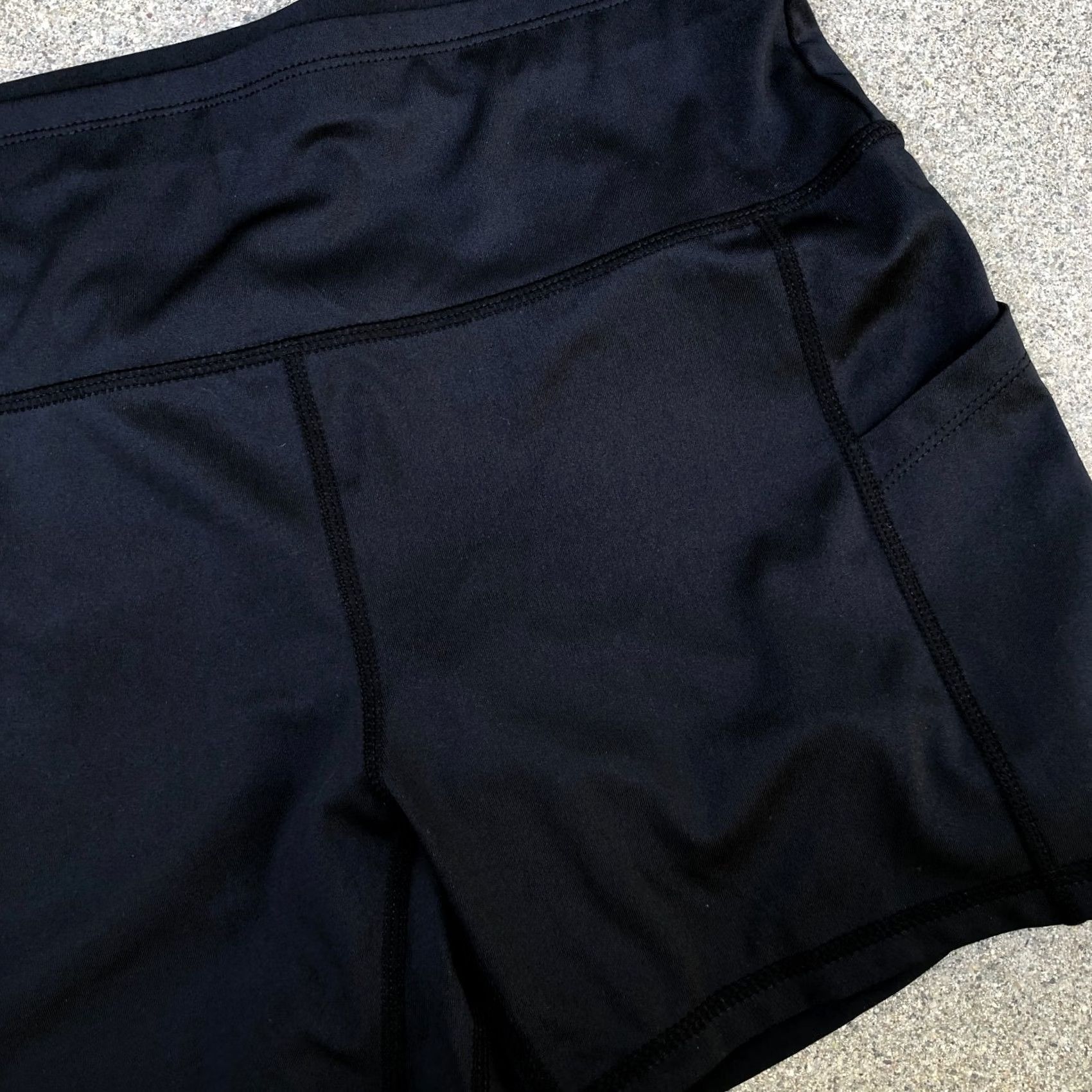 Vintage SPORTSWEAR Spandex Biker Shorts Women's MEDIUM Compression Black Shirt Womens Biker Shorts Black 90s? Size 32" / US 10 / IT 46 - 4 Thumbnail