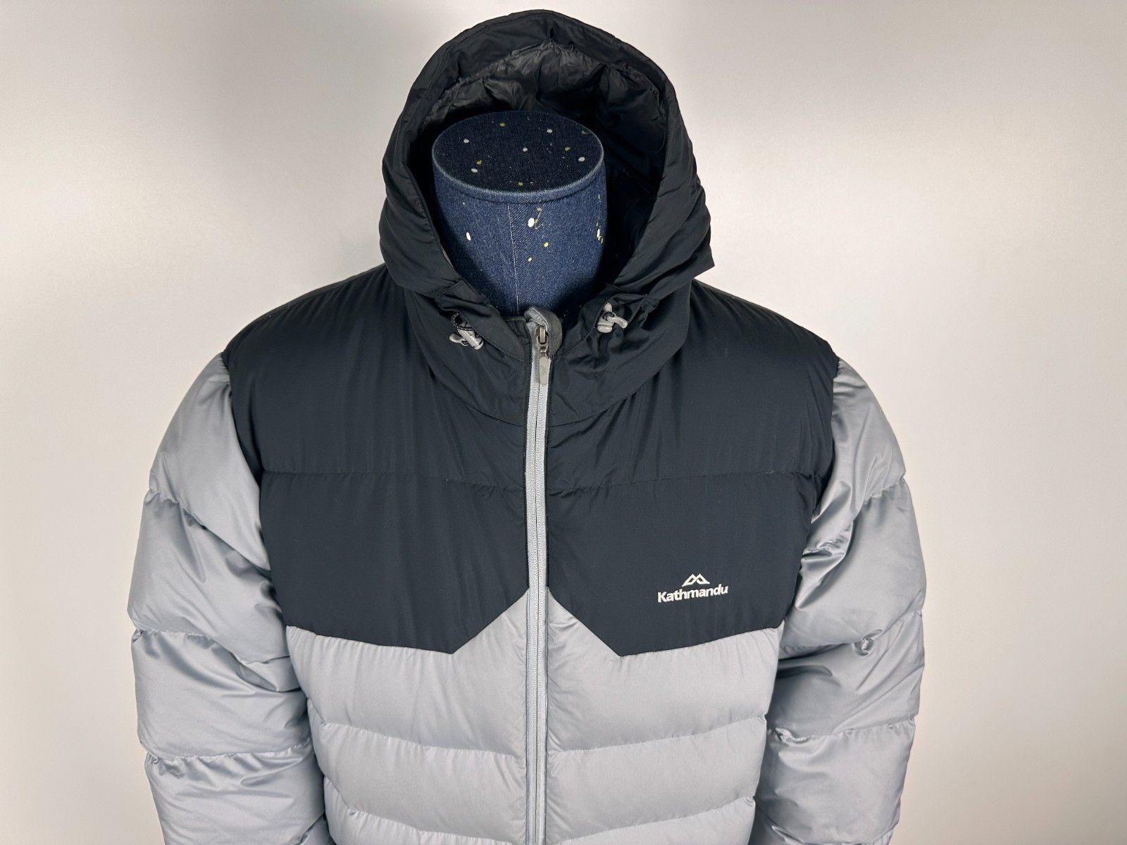 Kathmandu Kathmandu Men's Epiq Hooded Down Jacket Blaack Gray Size XXL Size US XXL / EU 58 / 5 - 2 Thumbnail