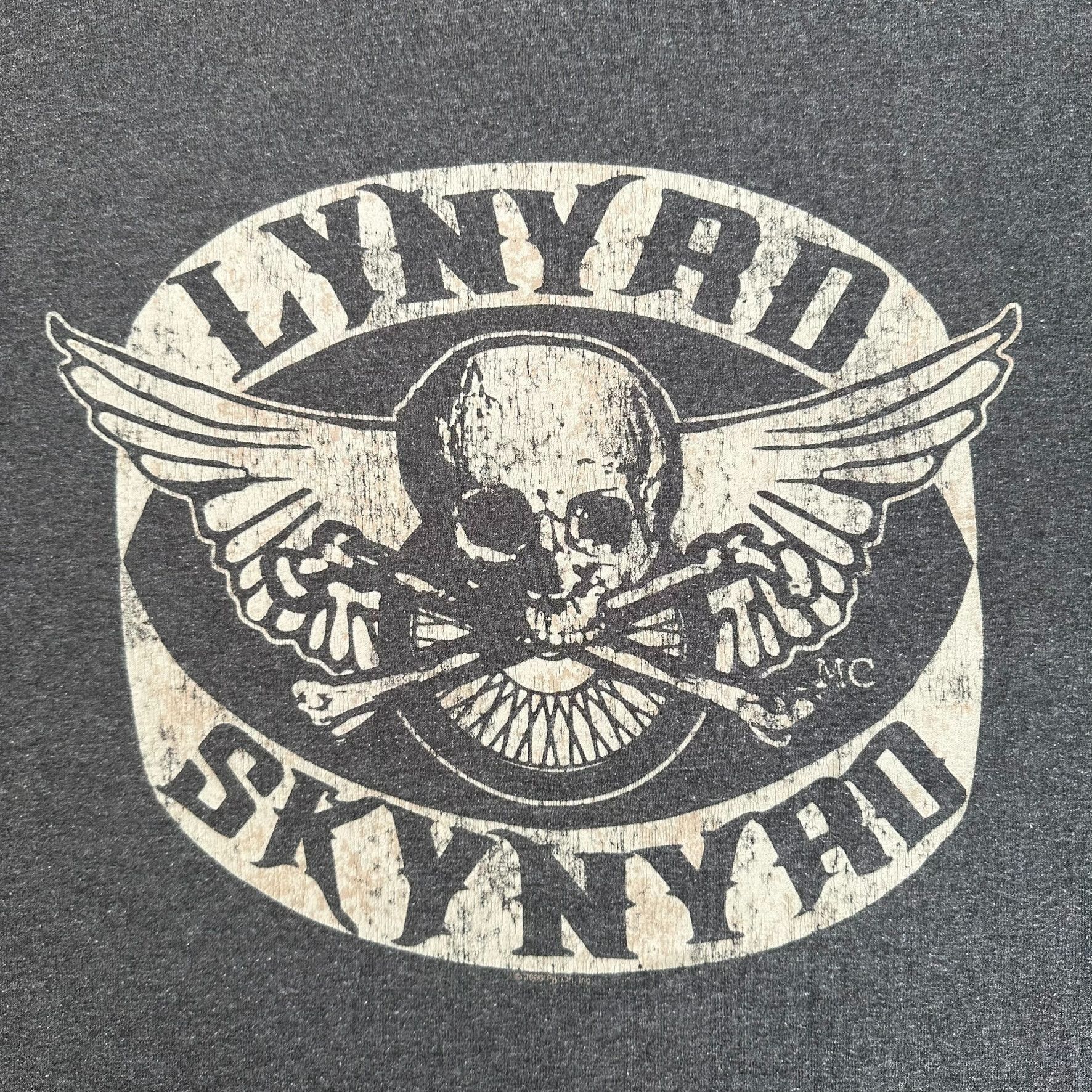 Vintage Vintage Y2K Lynyrd Skynyrd Rock Band T-Shirt Skull Biker Tee Size US M / EU 48-50 / 2 - 3 Thumbnail