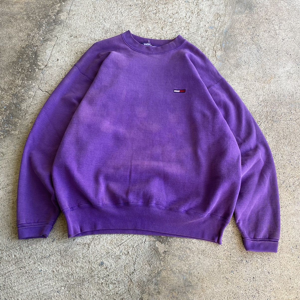 Tommy Hilfiger × Vintage Vintage 90’s Tommy Hilfiger Faded Purple Sweatshirt Size US XL / EU 56 / 4 - 2 Thumbnail