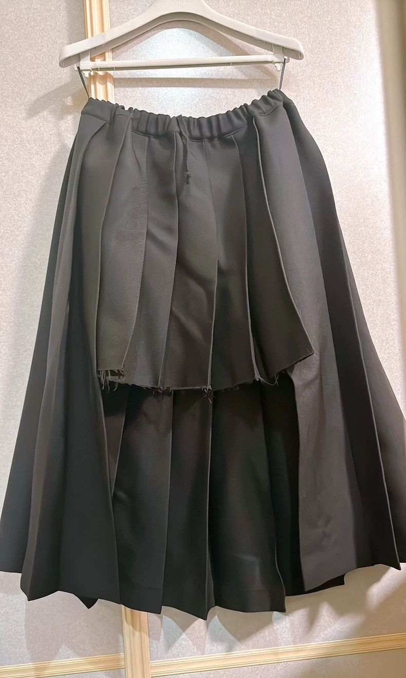 Comme des Garcons Comme Des Garcons size S Irregular pleated skirt Size 23" - 1 Thumbnail