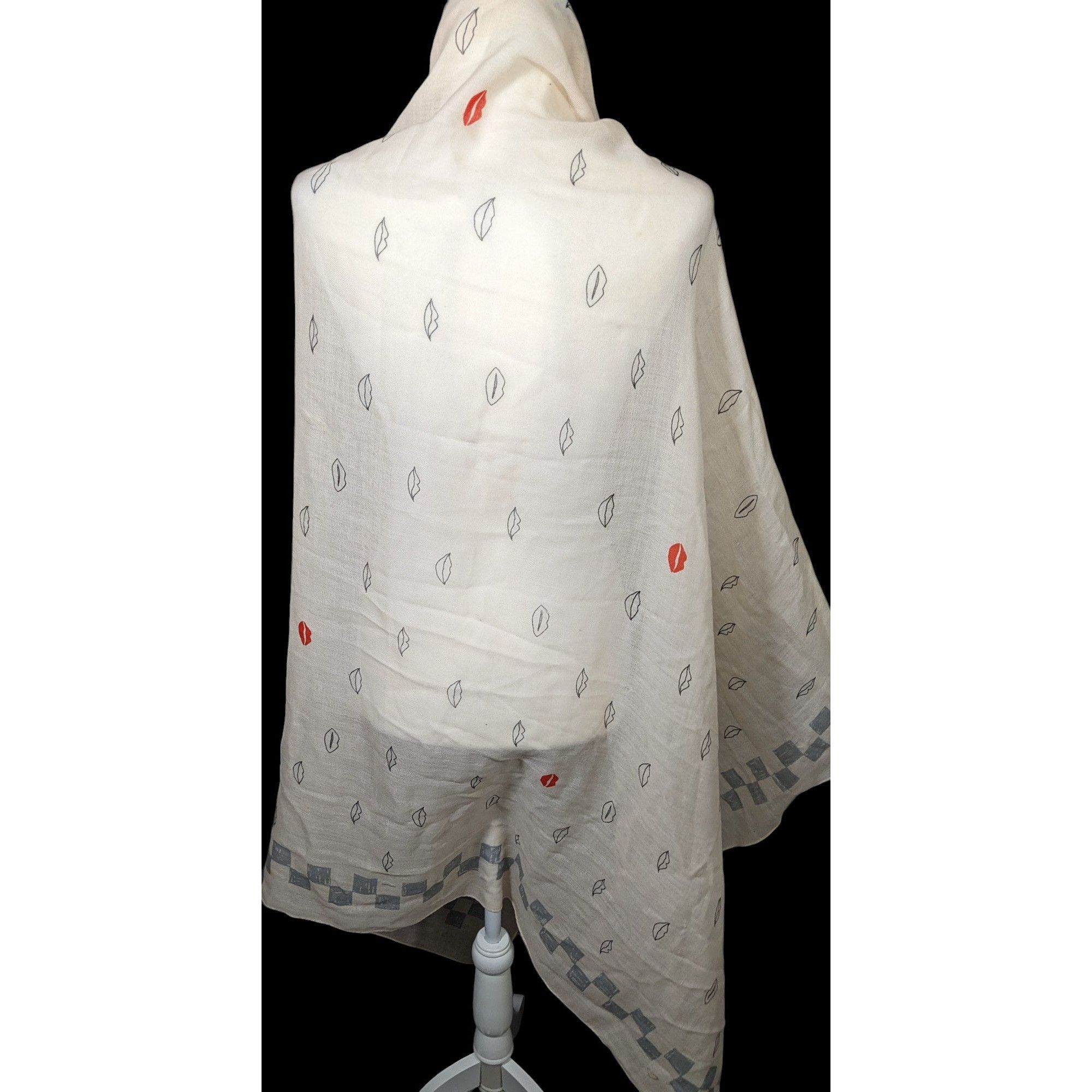Rag & Bone Rag & Bone Checkerboard Lip Print Shawl/Scarf Size ONE SIZE - 4 Thumbnail