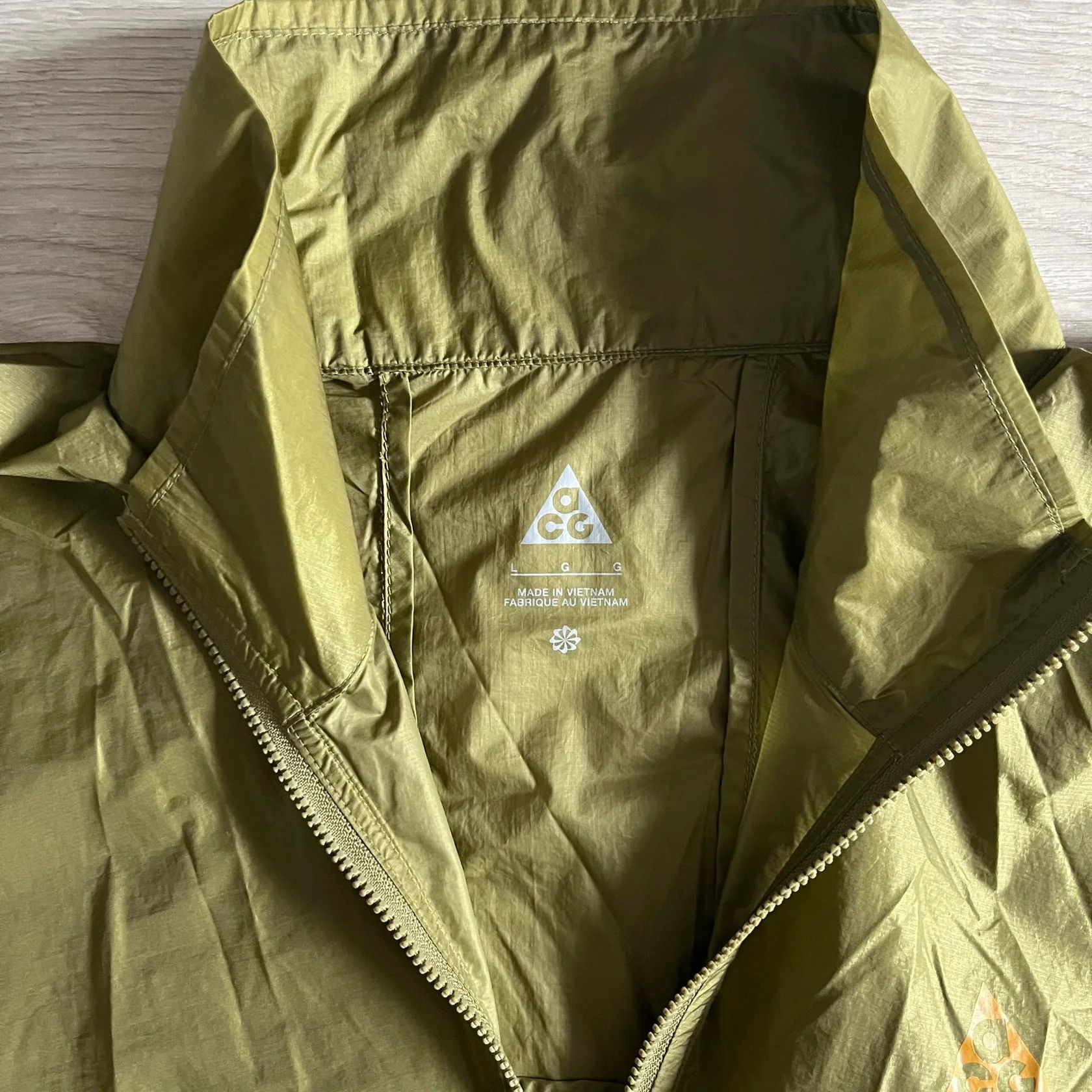 Nike ACG Nike ACG "Cinder cone" Windbreaker Olive Size US L / EU 52-54 / 3 - 3 Thumbnail