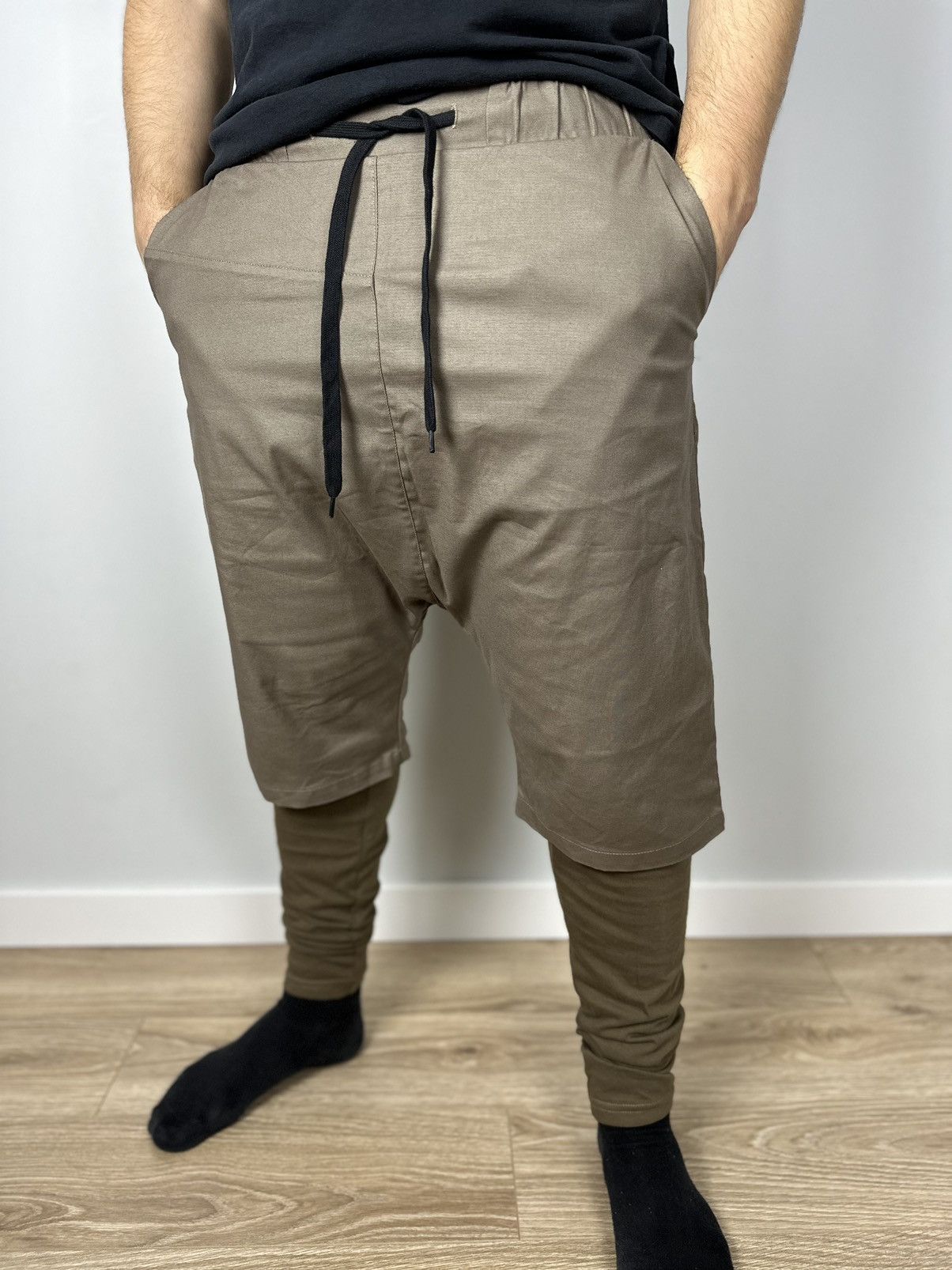 First Aid To The Injured First Aid To The Injured Pants Men’s Shorts Leggings Size US 30 / EU 46 - 2 Thumbnail