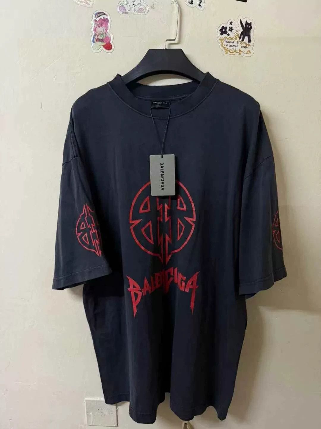Balenciaga Balenciaga 23FW Bitcoin Totem S/S Tee M Size US M / EU 48-50 / 2 - 1 Thumbnail