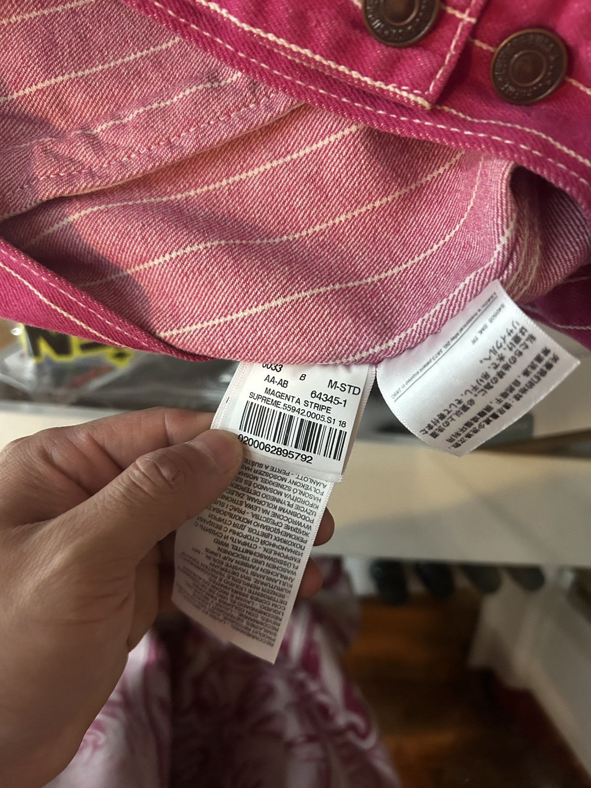 Levi's × Supreme Pink pinstripe Levi’s supreme Size US M / EU 48-50 / 2 - 8 Thumbnail