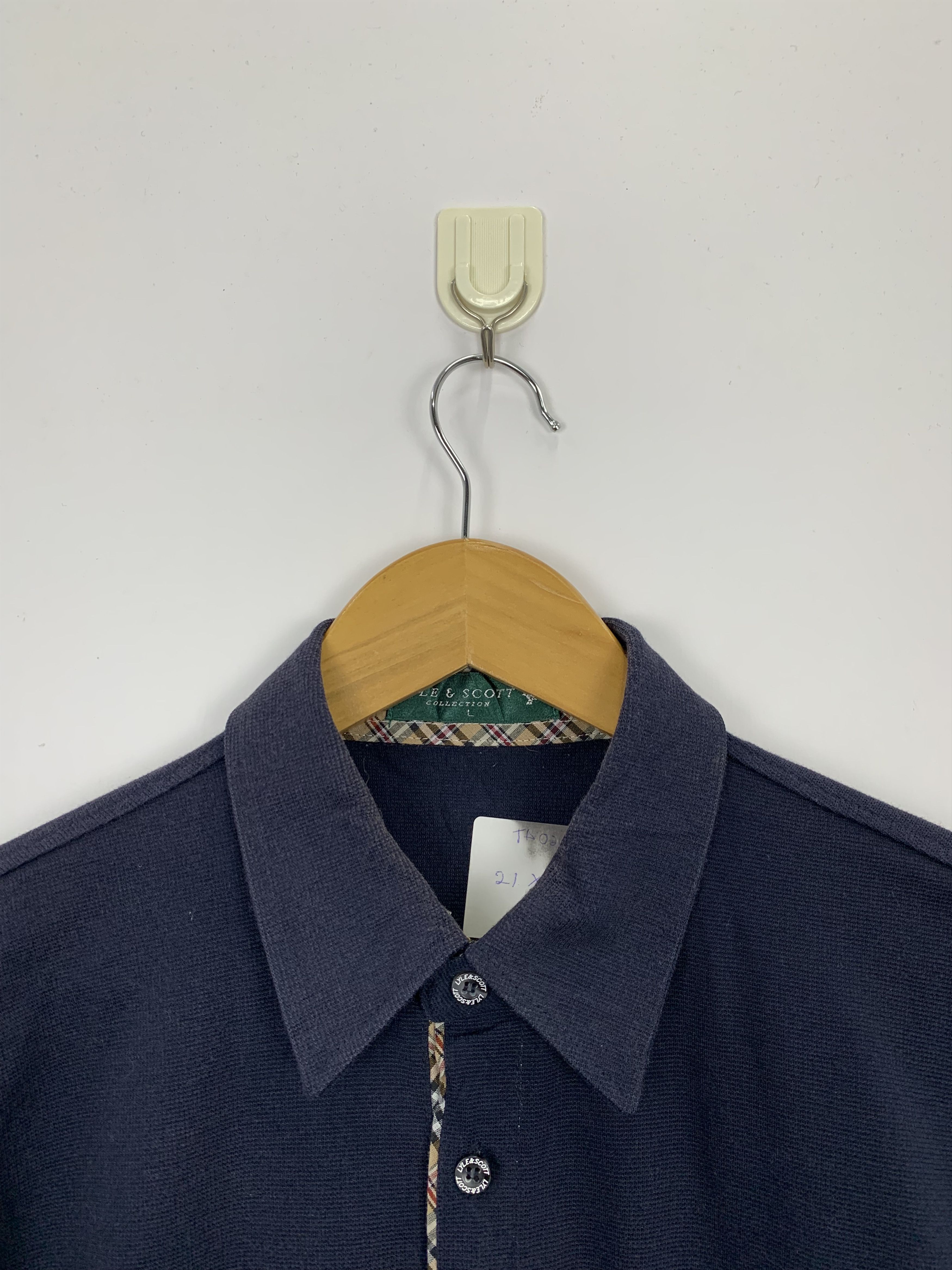 Lyle & Scott Vintage Lyle & Scott Polo t Shirt TA0208 Size US L / EU 52-54 / 3 - 8 Thumbnail