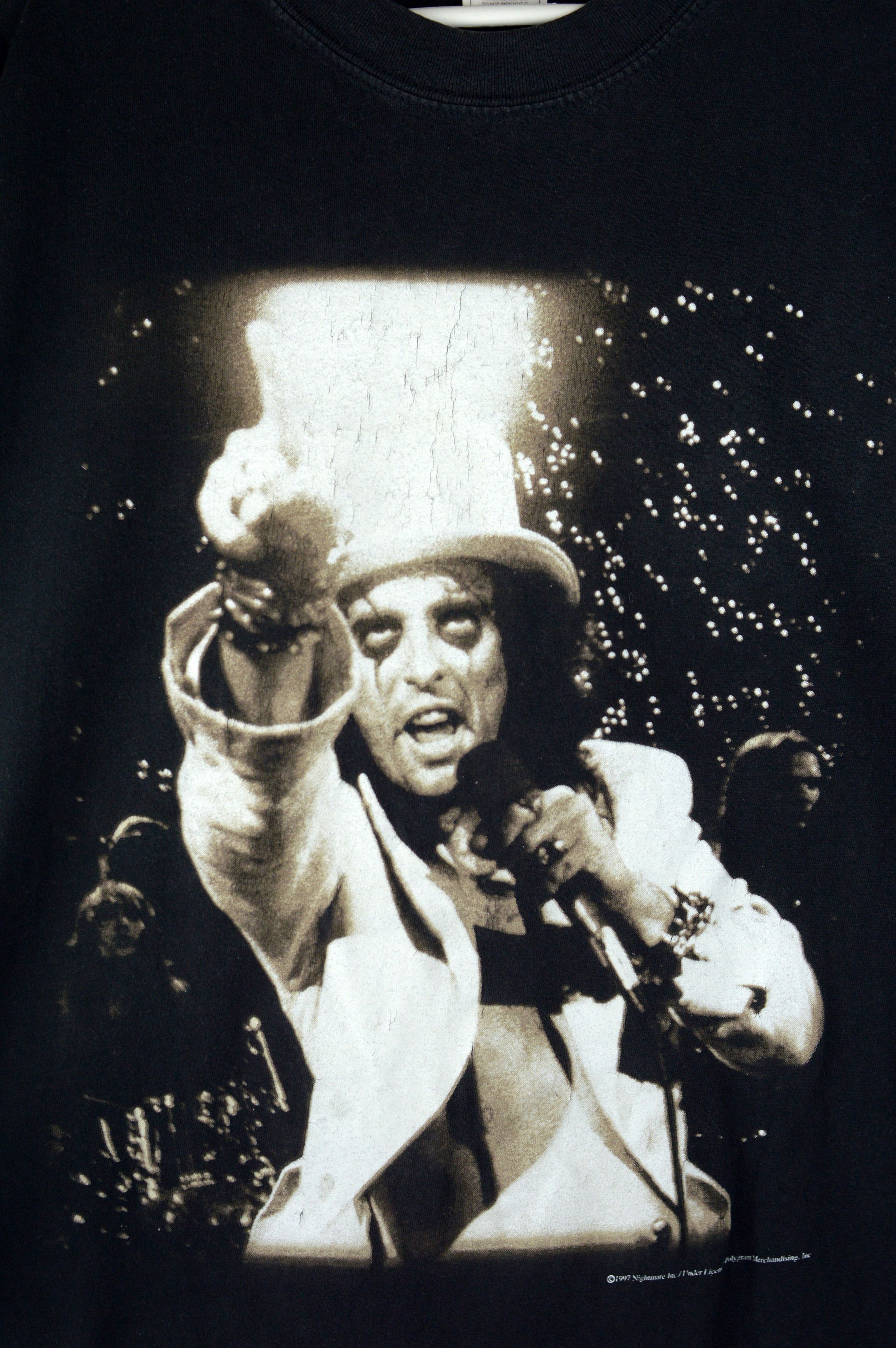 Vintage Vintage Alice Cooper 1997 Nightmare Inc t shirt Size US M / EU 48-50 / 2 - 3 Thumbnail