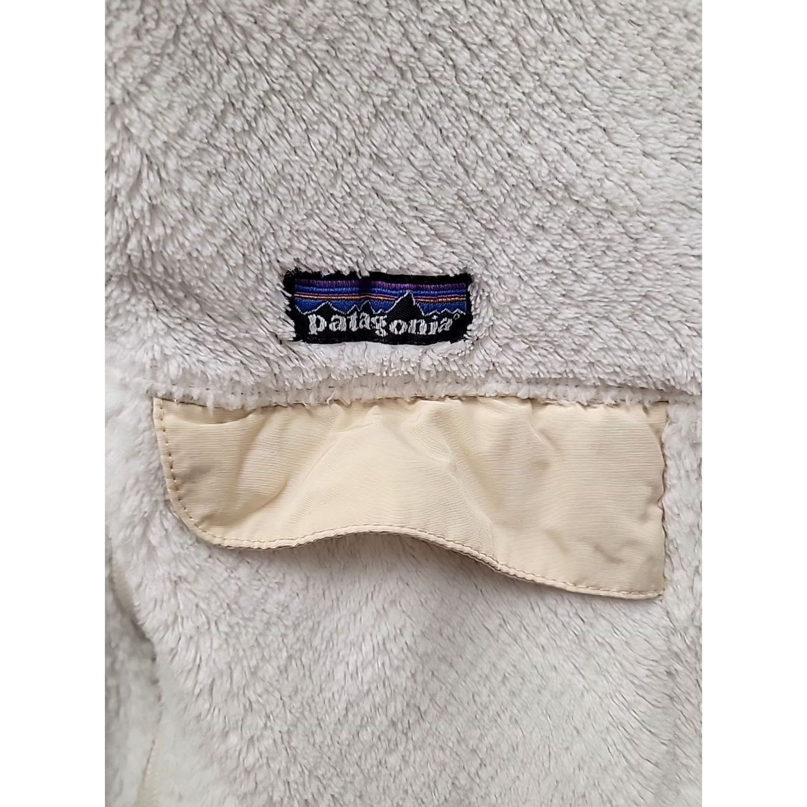 Patagonia Patagonia Jacket Full Zip Fleece Womens M White Size M / US 6-8 / IT 42-44 - 2 Thumbnail