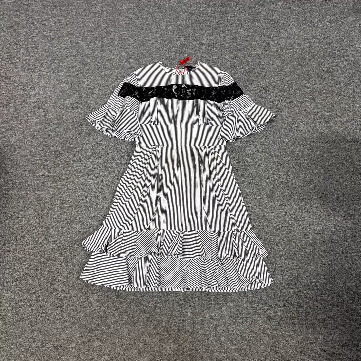 Louis Vuitton LV black white stripe lace ruffled bell sleeve 38 Size S / US 4 / IT 40 - 1 Thumbnail