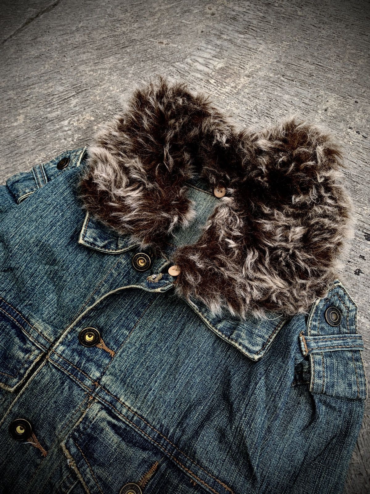 2000s Faux fur long Kmrii style jacket