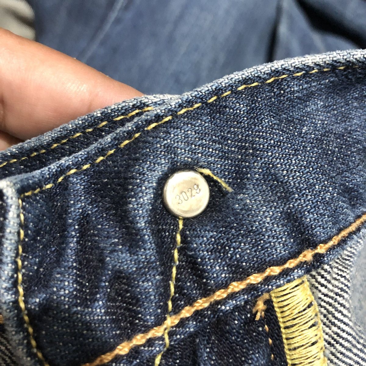 Levi's × Levi's Vintage Clothing Vtg LEVIS 502 SELVEDGE MADE IN JAPAN Size US 30 / EU 46 - 8 Thumbnail