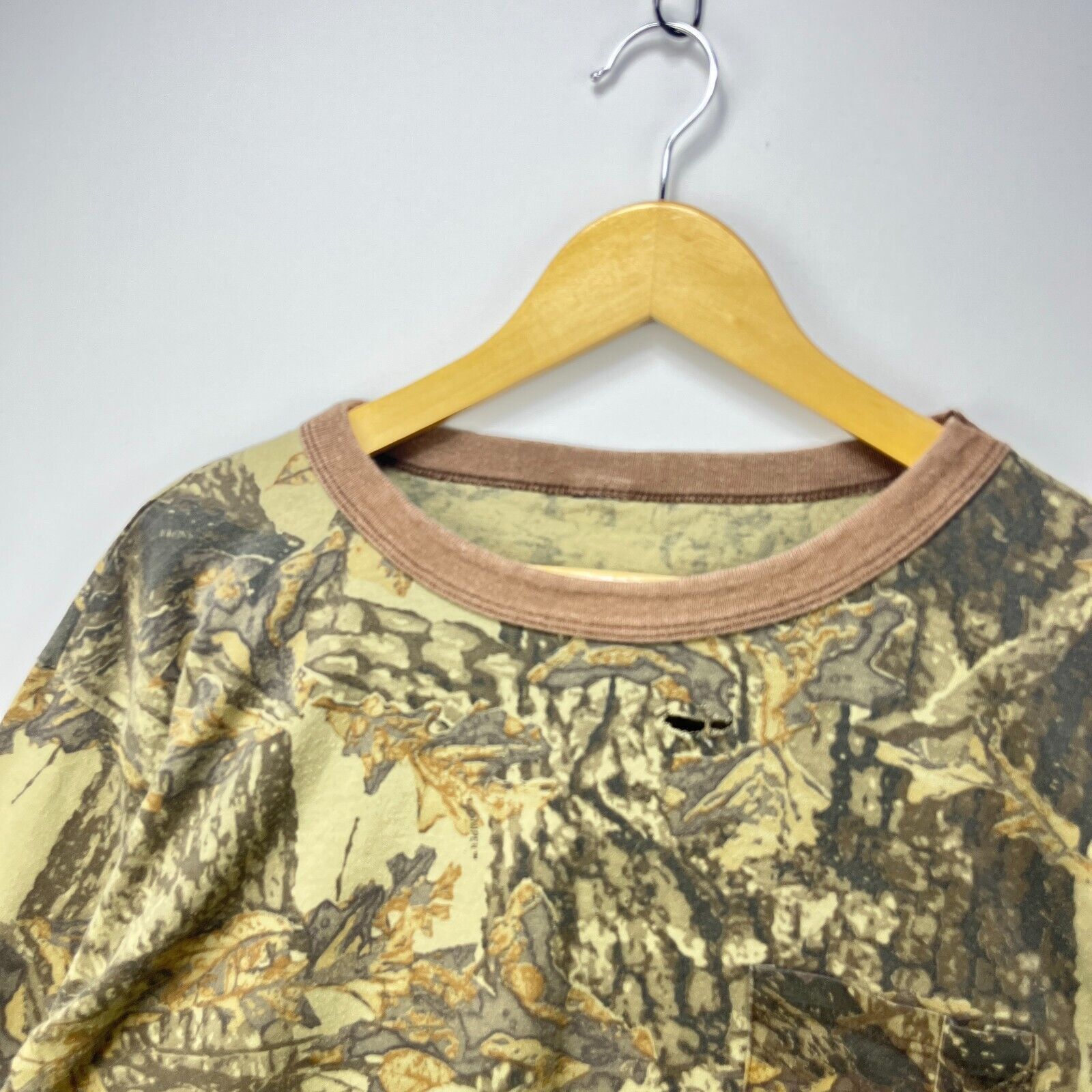 Realtree × Vintage Vintage 90s Realtree Boxy Camo Single Stitch Shirt Large Size US L / EU 52-54 / 3 - 3 Thumbnail