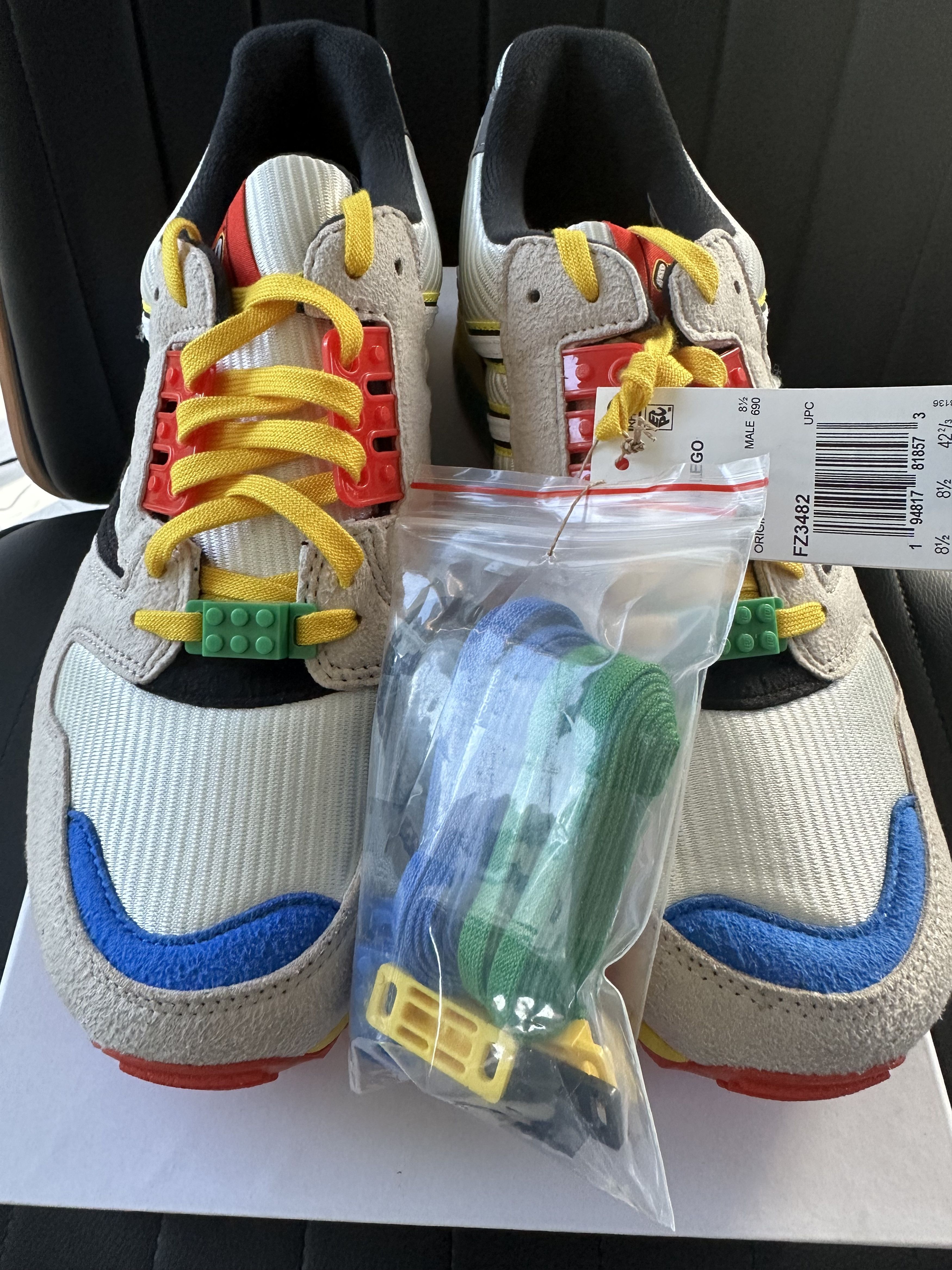 Adidas × LEGO ADIDAS ZX 8000 LEGO Size US 9 / EU 42 - 2 Thumbnail