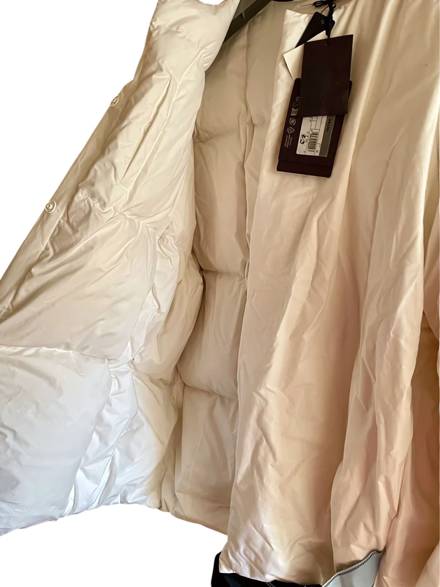 Prada F/W 2023 RUNWAY GOOSE DOWN BOMBER LINING BY RAF SIMONS Size US M / EU 48-50 / 2 - 6 Thumbnail