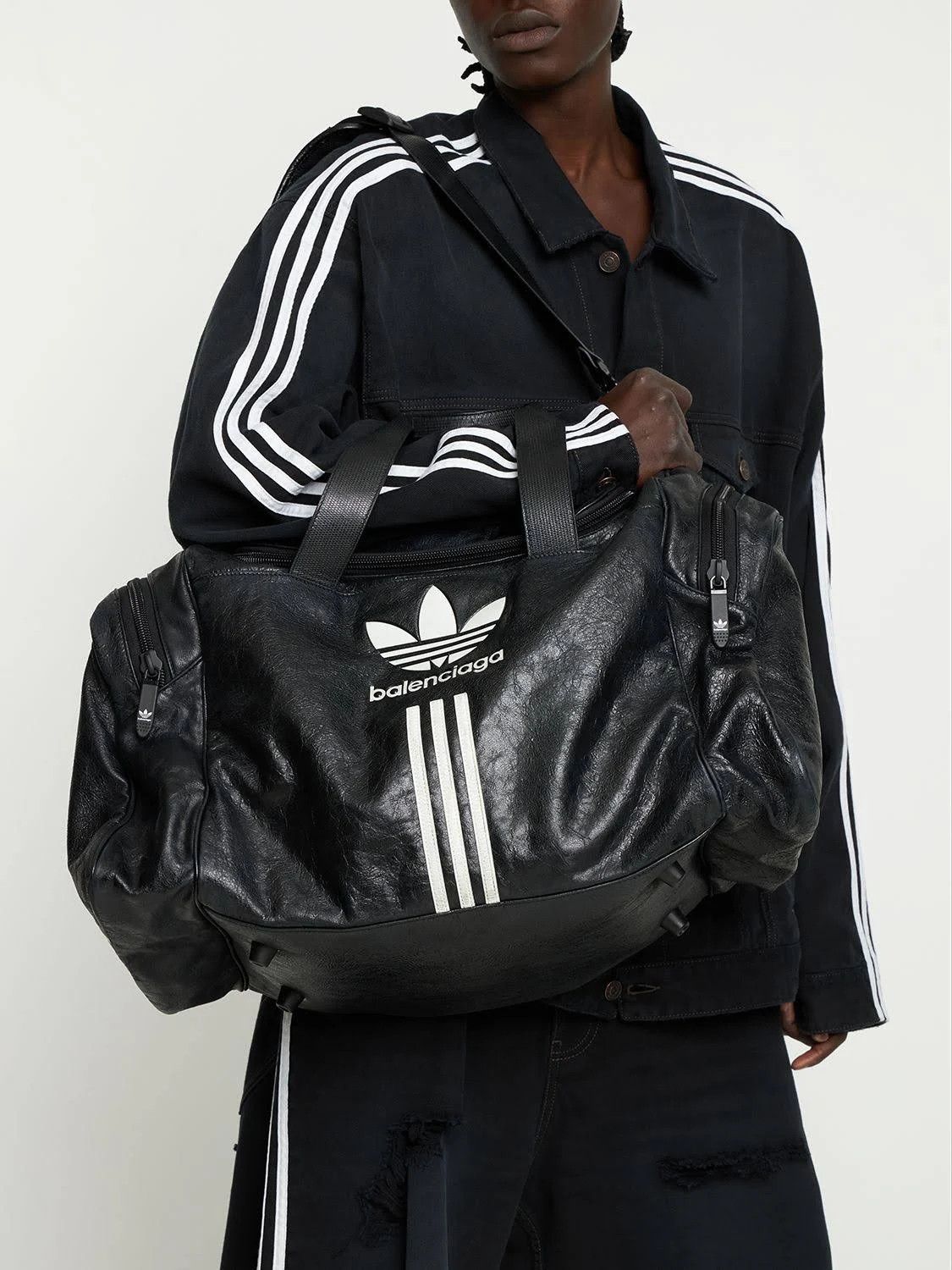Adidas × Balenciaga o1s1rm0625 Size: OS / Gym Bag in Black/White Size ONE SIZE - 3 Thumbnail
