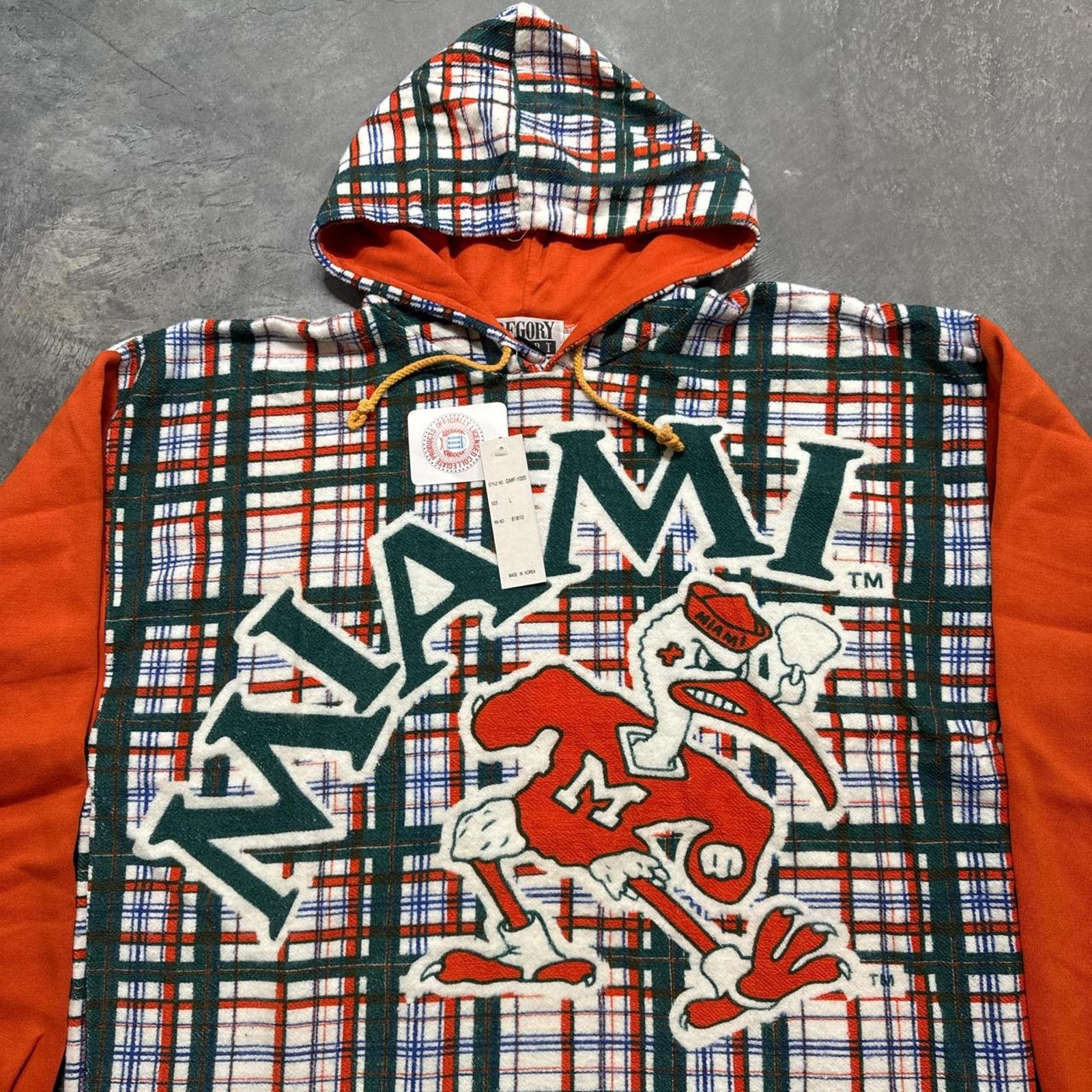 Vintage Vintage 90s RARE Deadstock Miami Hurricanes Tapestry Hoodie Size US L / EU 52-54 / 3 - 2 Thumbnail