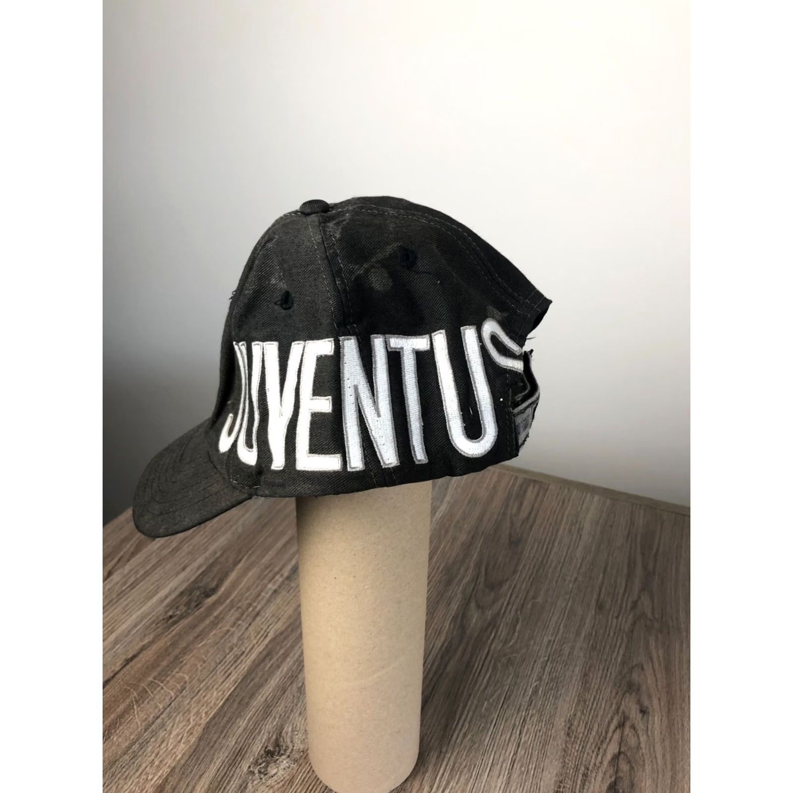 Kappa Kappa Juventus Baseball Cap Polyester Vintage Logo Dark Brown Mens Adjustable Brown Embroidered Logo Cap Size ONE SIZE - 2 Thumbnail