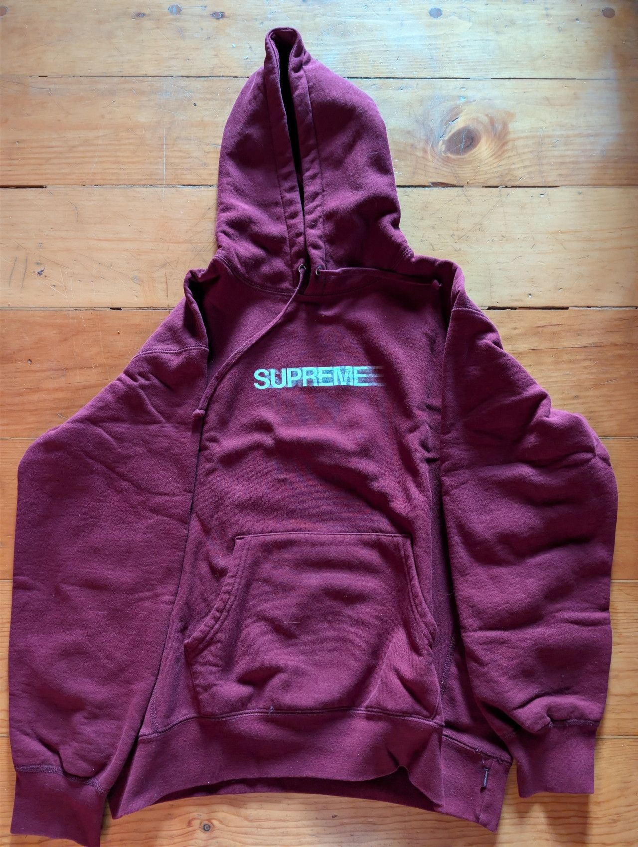 Supreme Supreme 2023 Motion Logo Size US S / EU 44-46 / 1 - 1 Thumbnail