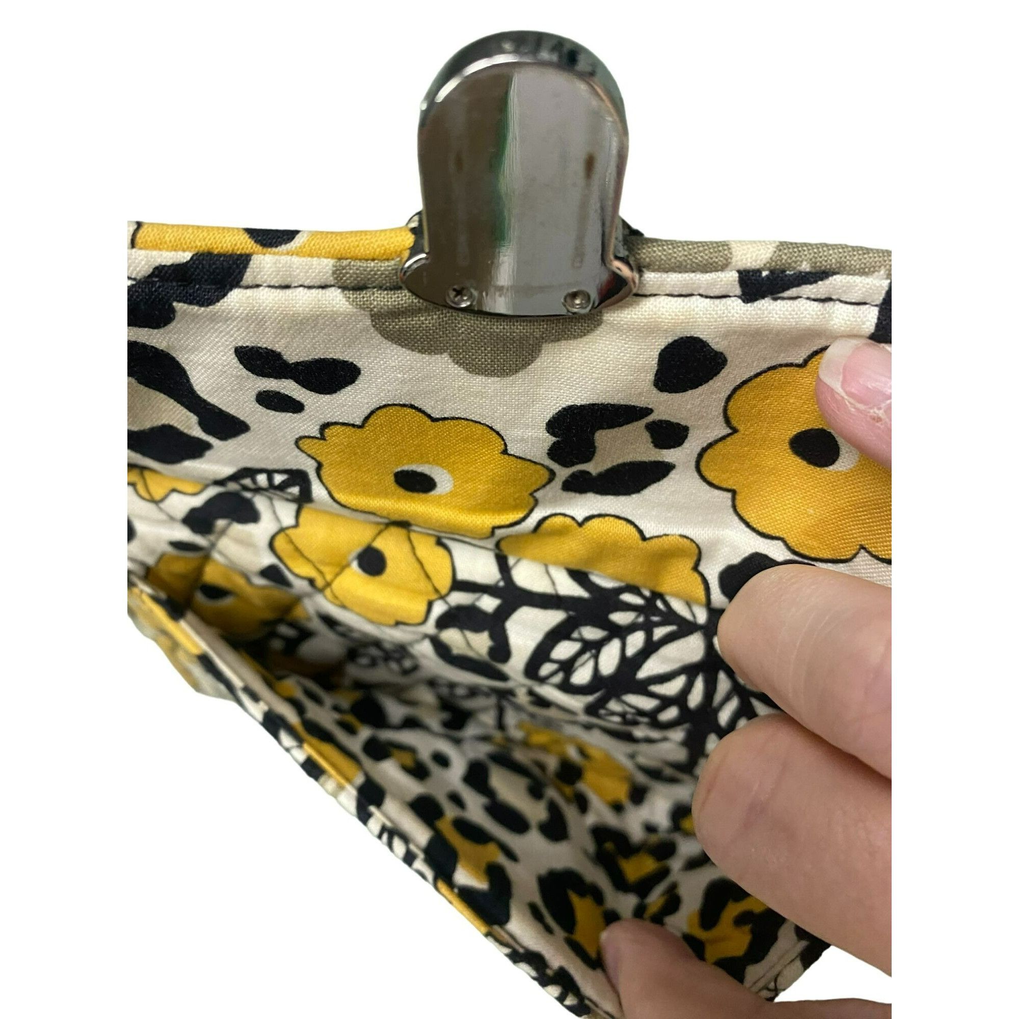 Vera Bradley Vera Bradley Yellow Floral Wristlet Wallet With Clasp & Zip Size ONE SIZE - 5 Thumbnail
