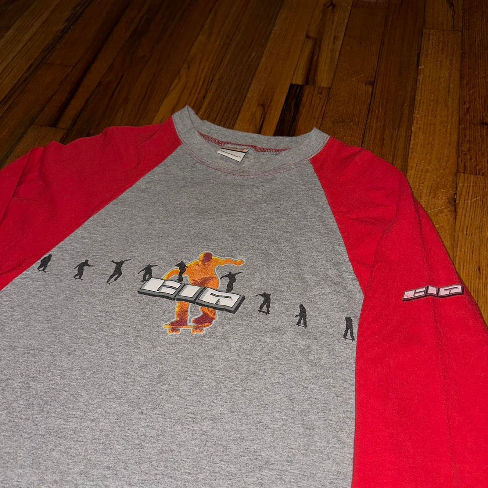 Vintage Vintage CIA California Apparel Skate Raglan T Shirt size M Size US M / EU 48-50 / 2 - 3 Thumbnail