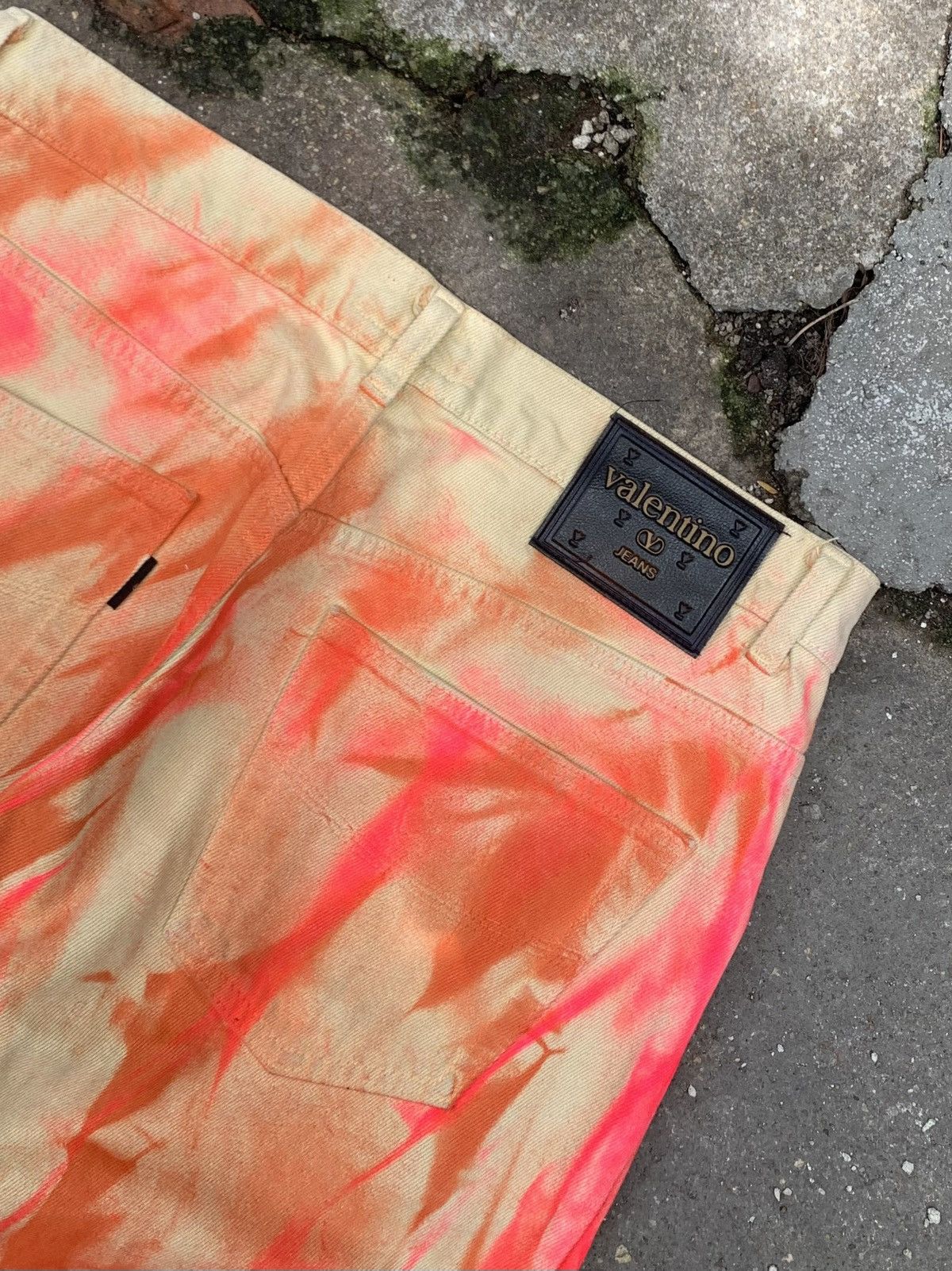 Valentino Volentino Garavani jeans Size US 33 - 4 Thumbnail