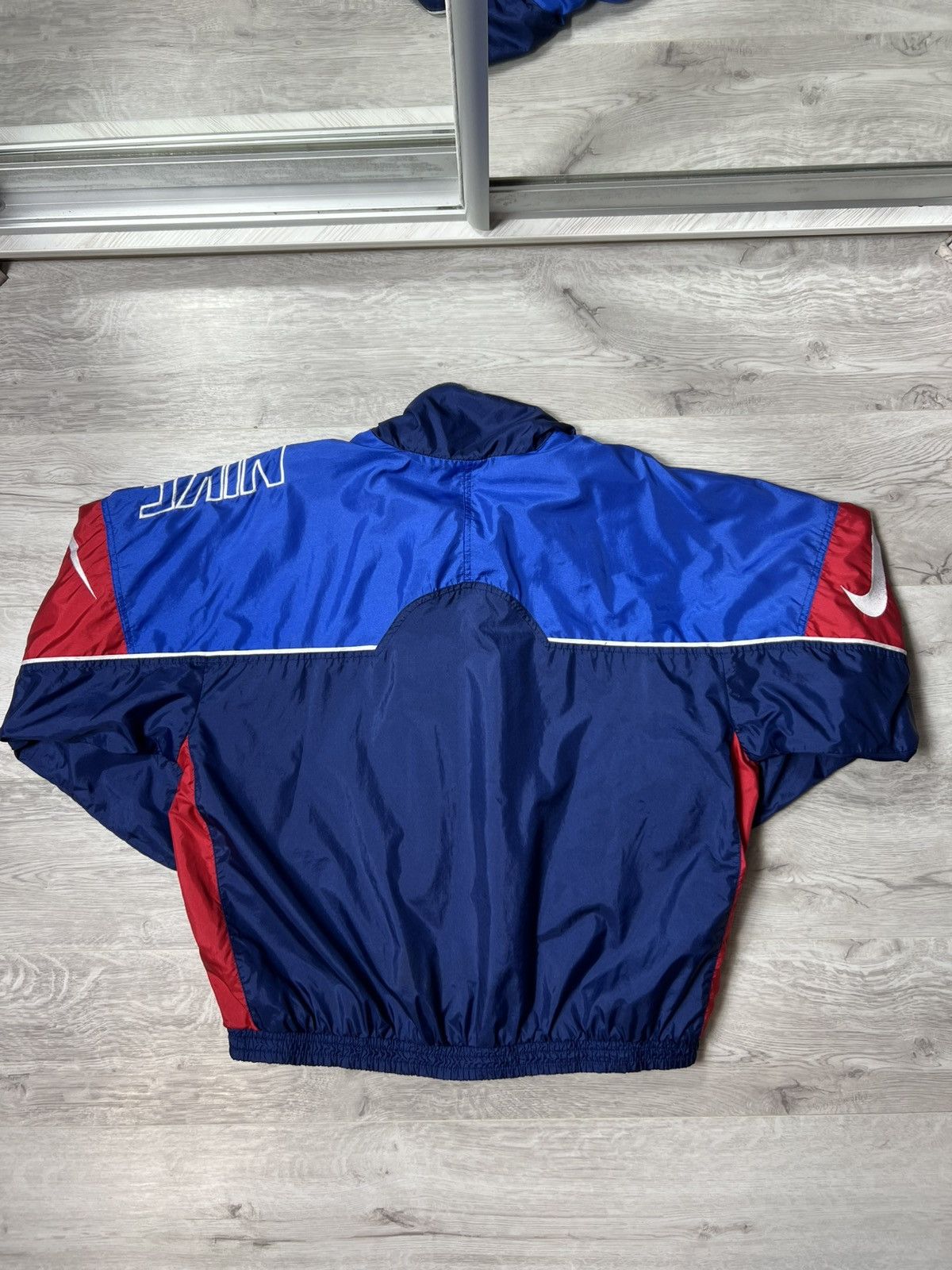 Nike 90s Vintage Nike Drill Nylon Track Suit Embroidered Big Logo Size US L / EU 52-54 / 3 - 10 Thumbnail