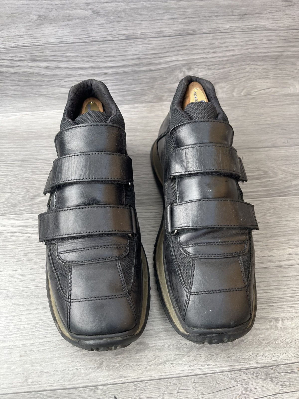 Prada Vintage 00s Prada velcro strappy shoes sz uk 7.5 Size US 8.5 / EU 41-42 - 2 Thumbnail
