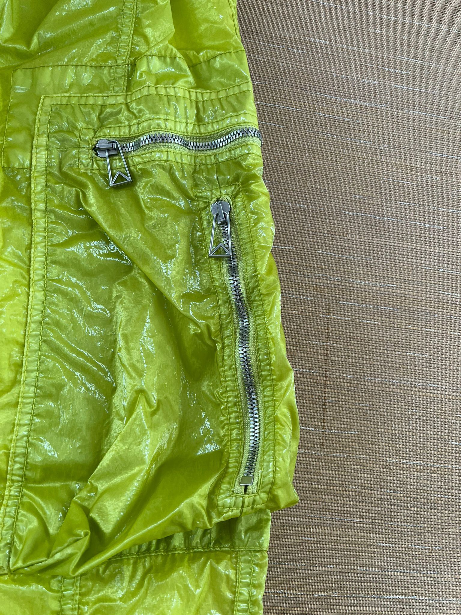 Bottega Veneta Multi Zip Cargo Pants in Acid Yellow Size US 30 / EU 46 - 10 Thumbnail