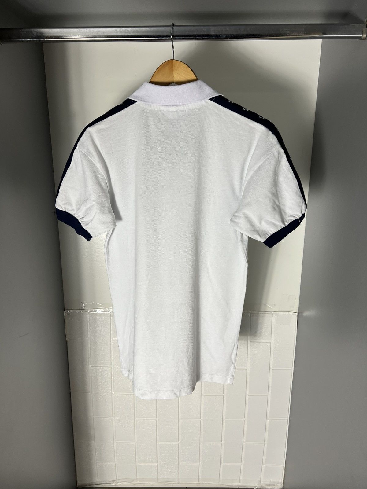 Vintage ADMIRAL FC TOTTENHAM HOTSPUR ENGLAND RETRO SOCCER JERSEY Size US S / EU 44-46 / 1 - 8 Thumbnail