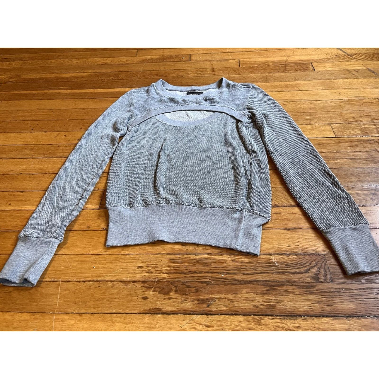 MONROW Monrow Textured Sweater Womens M Grey Circular Front Cut Out Pullover Knit Casual Womens Modern Classic Fall Winter Size M / US 6-8 / IT 42-44 - 2 Thumbnail