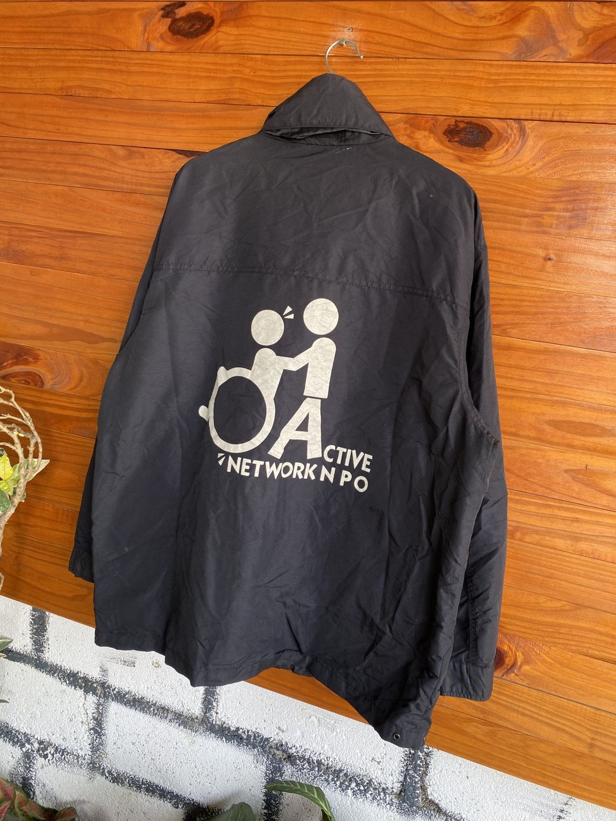 Vintage Vintage REDSKINS Active Network NPO Black Hooded Jacket |l Size US XL / EU 56 / 4 - 10 Thumbnail
