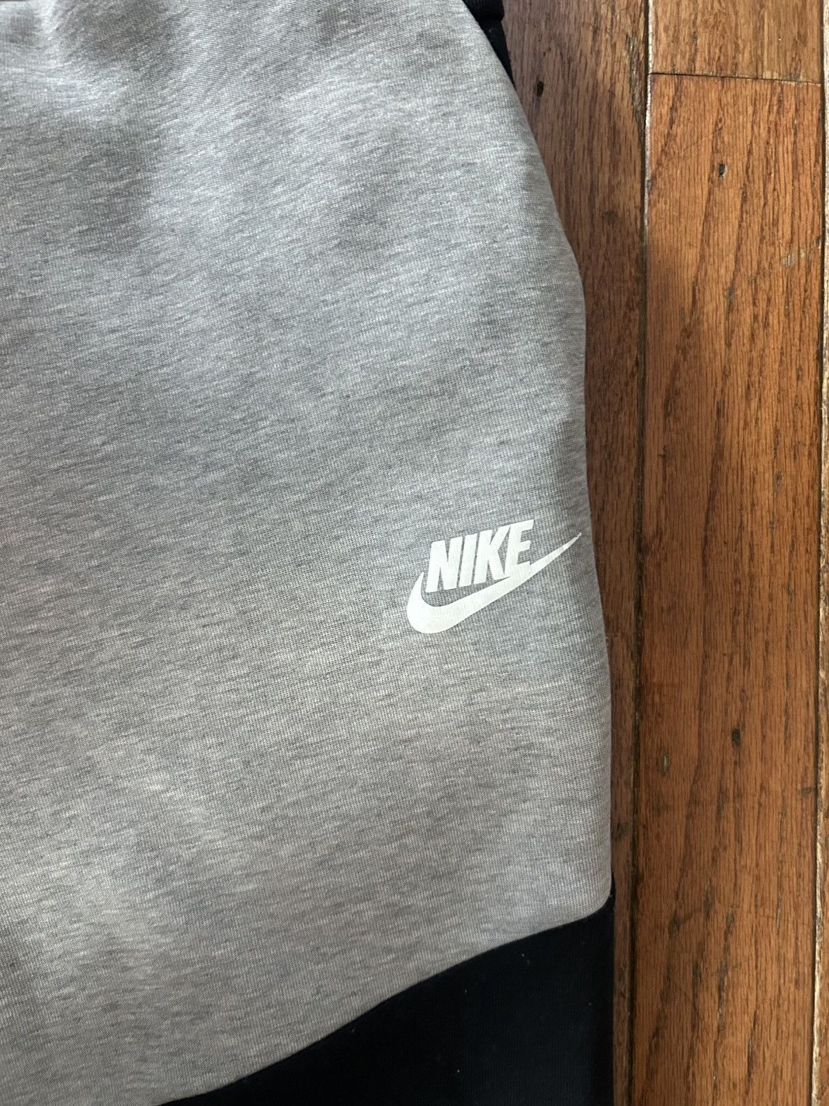 Nike Nike Black White Tech Fleece Full-Zip Suit - Size Medium Size US M / EU 48-50 / 2 - 6 Thumbnail