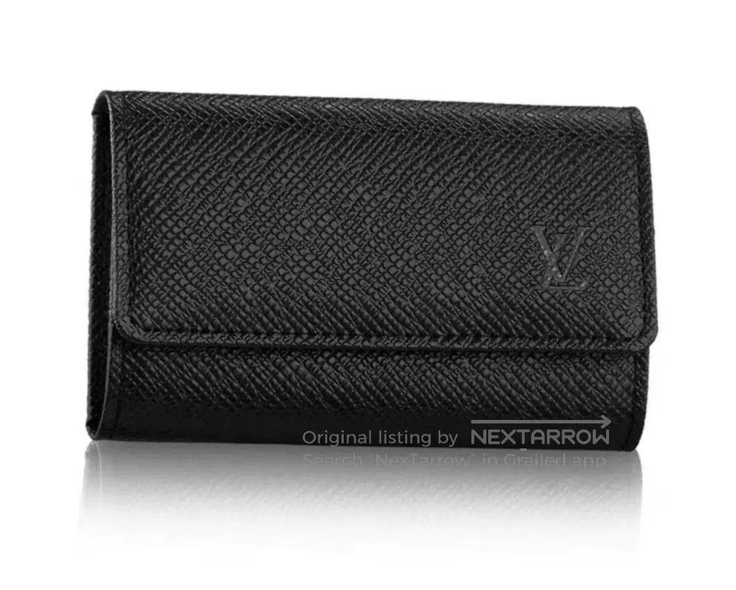 Louis Vuitton Louis Vuitton Key Pouch. Size ONE SIZE - 2 Thumbnail