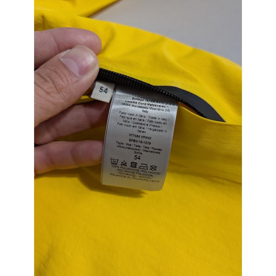 Bottega Veneta o1rshd1 Tech Nylon Blouson in Yellow Size US L / EU 52-54 / 3 - 16 Thumbnail