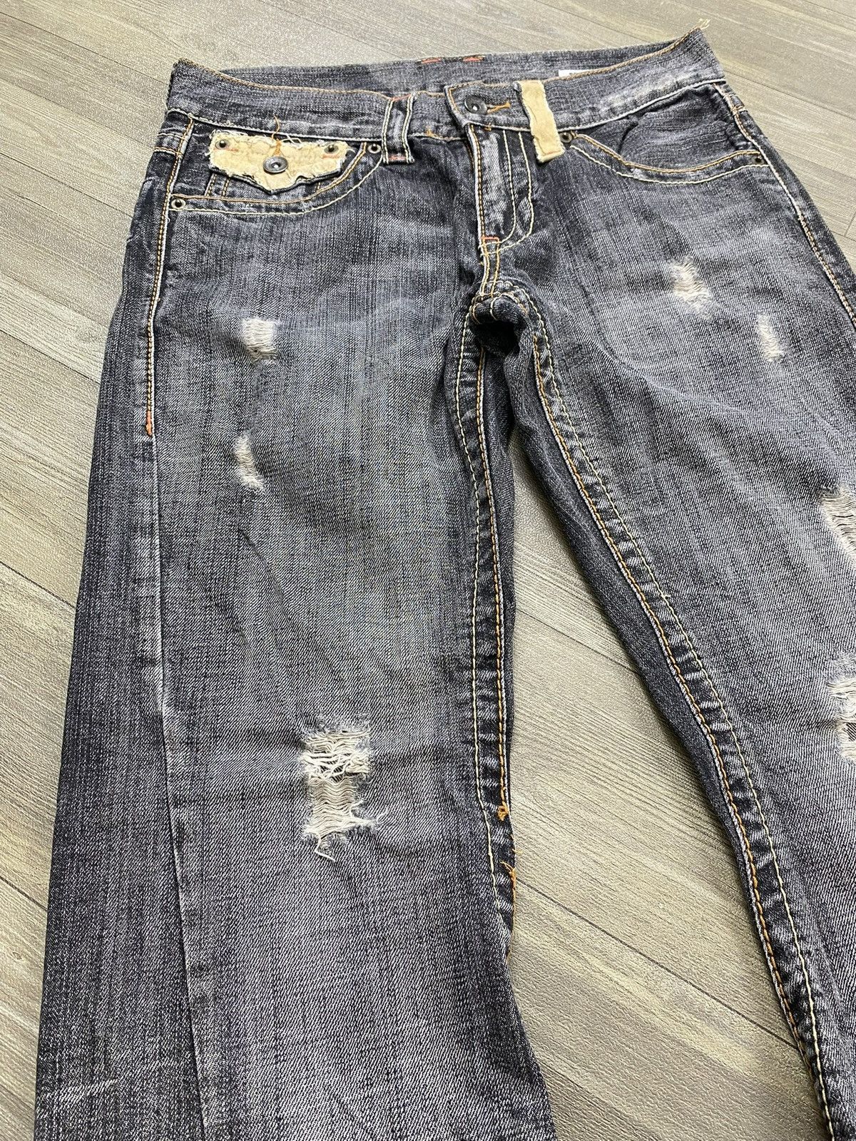 If Six Was Nine × Le Grande Bleu (L.G.B.) × Tornado Mart 2000s Semantic Design Distressed Punk Lgb Y2k Flared Jeans Size US 29 - 6 Thumbnail