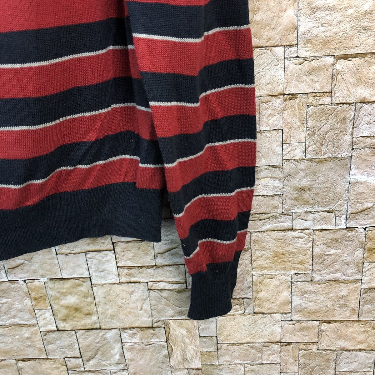 PPFM PPFM Red Stripe like kurt cobain #A385 Size US M / EU 48-50 / 2 - 8 Thumbnail