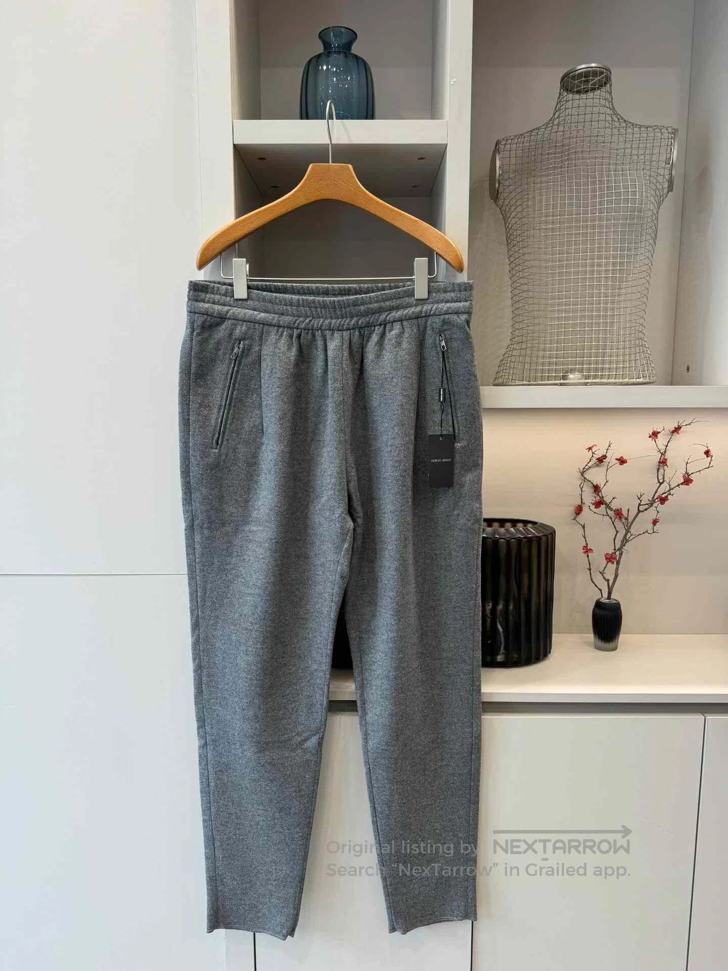 Giorgio Armani Giorgio Armani Thick Wool Sweatpants. Size US 32 / EU 48 - 1 Thumbnail