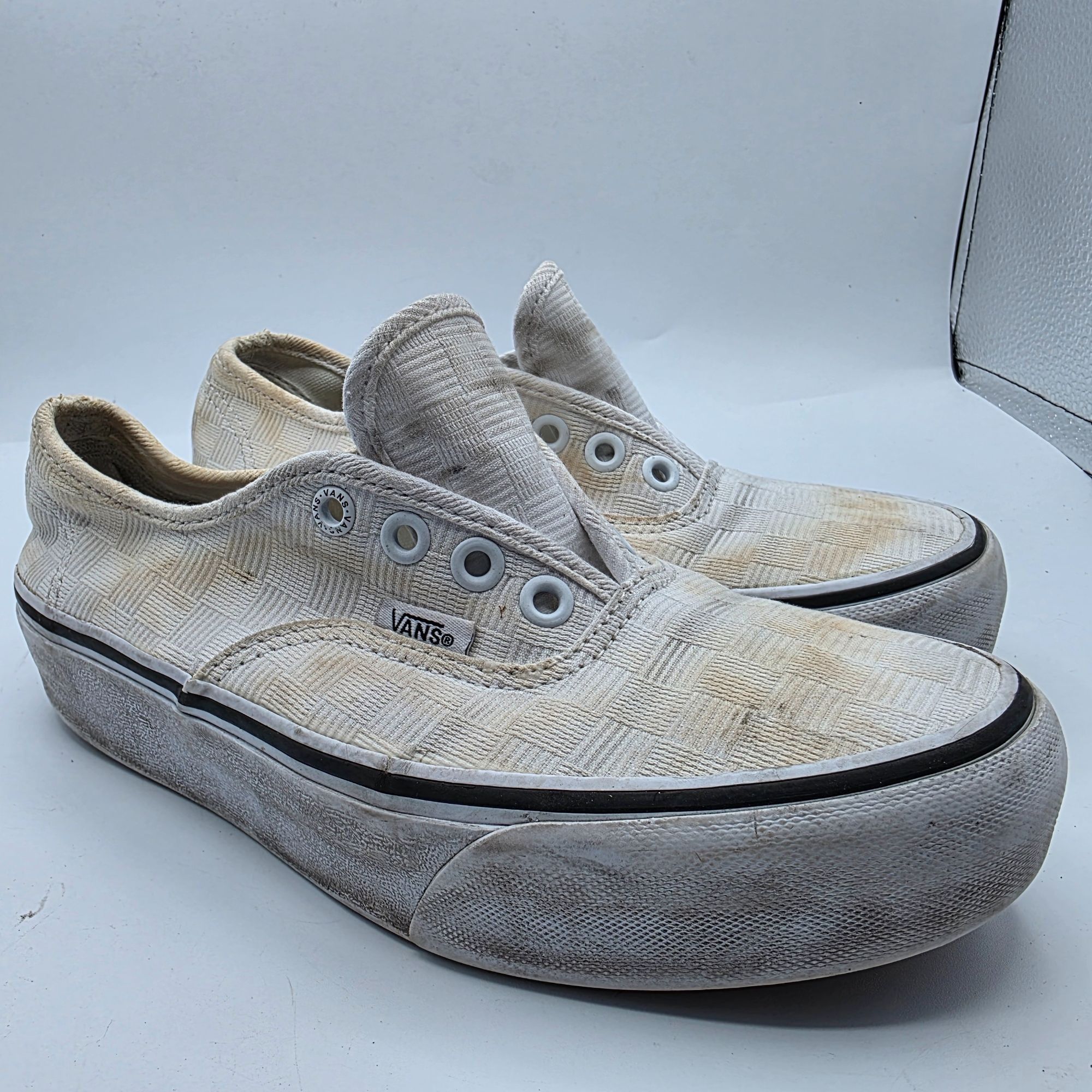 Vans Vans Authentic Womens Size 6 White Platform Shoes Casual Wal Size US 6 / IT 36 - 1 Thumbnail
