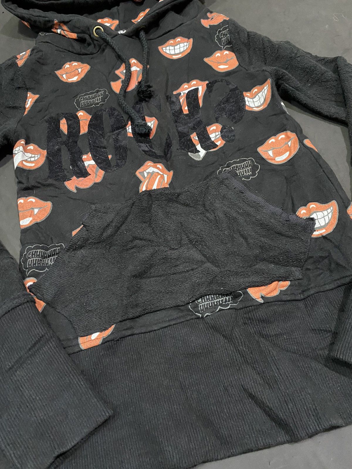 If Six Was Nine × Japanese Brand × Le Grande Bleu (L.G.B.) 💸BINDINGOFFER💸Gladnews Japanese Lips Hoodie Rollingstone Size US S / EU 44-46 / 1 - 4 Thumbnail