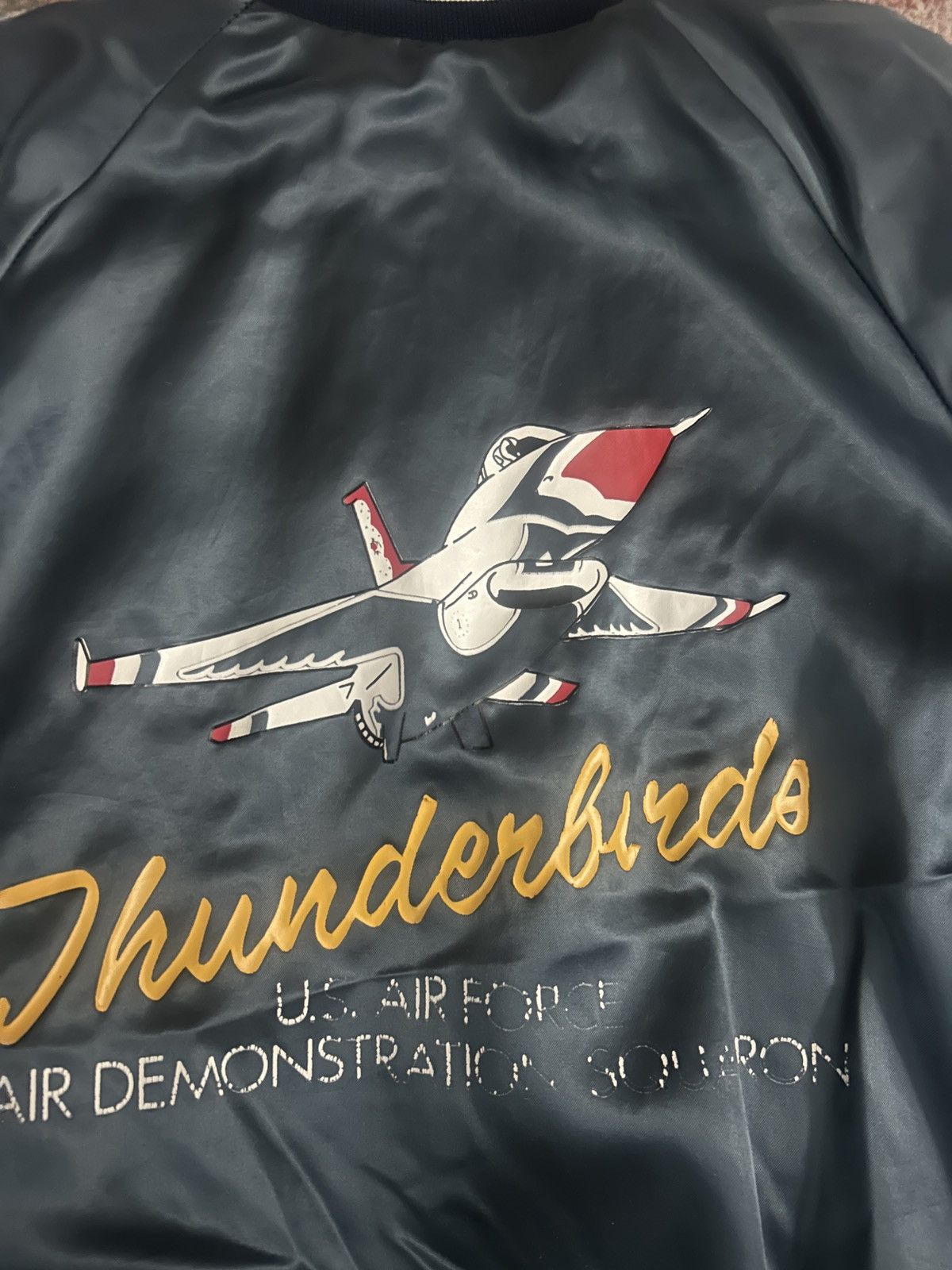 Vintage Vintage 80s USAF Thunderbirds Satin Bomber Jacket Size US L / EU 52-54 / 3 - 5 Thumbnail
