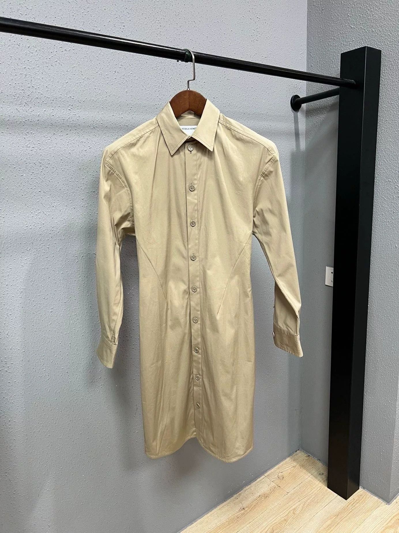 Bottega Veneta Bottega Veneta Khaki Waist-Cinched Shirt Dress Size US 7 / EU 40 - 1 Thumbnail