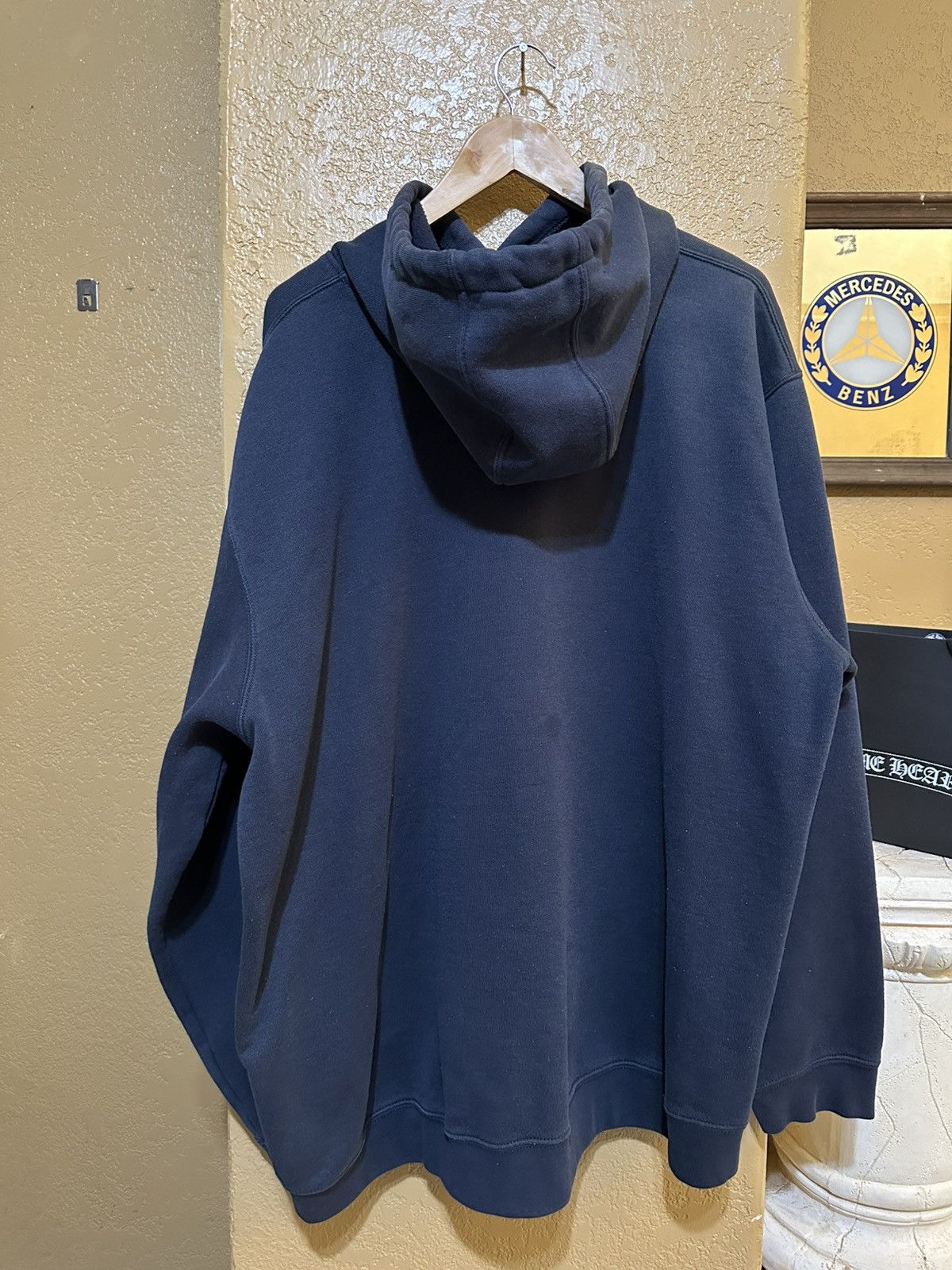Carhartt × Vintage faded distressed Carhartt Navy Hoodie XXL Size US XXL / EU 58 / 5 - 2 Thumbnail