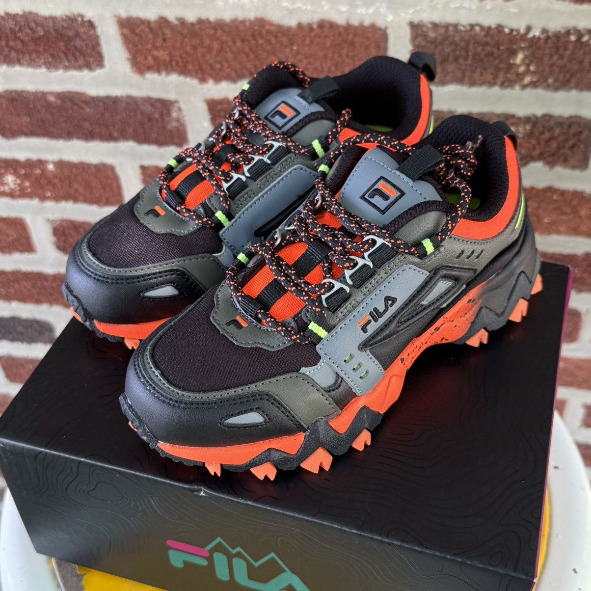 Fila Fila Kids Oakmont TR Trail Sneakers – Size 1.5 US - NEW!!! Size US 5 / EU 37 - 5 Thumbnail