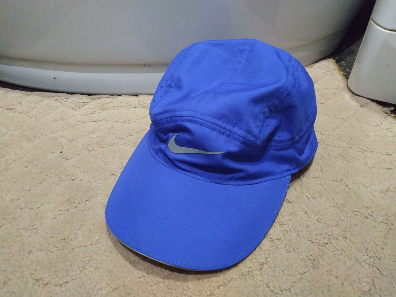 Nike Nike Tailwind Dri-FIT Running Cap Blue 5-Panel Hat Size ONE SIZE - 2 Thumbnail