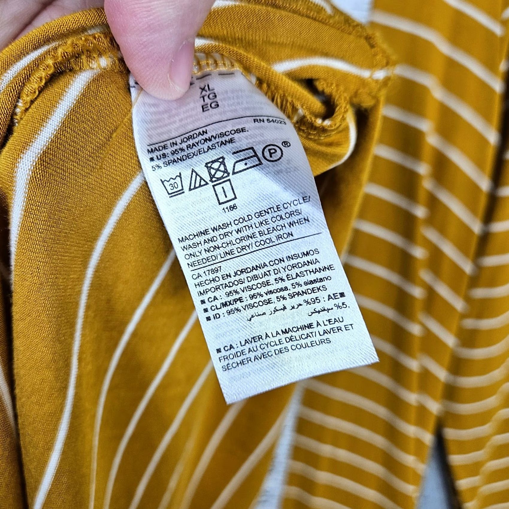 Old Navy Old Navy Yellow White Stripes Long Sleeve T-Shirt Dress XL Women’s Size XL Size XL / US 12-14 / IT 48-50 - 7 Thumbnail